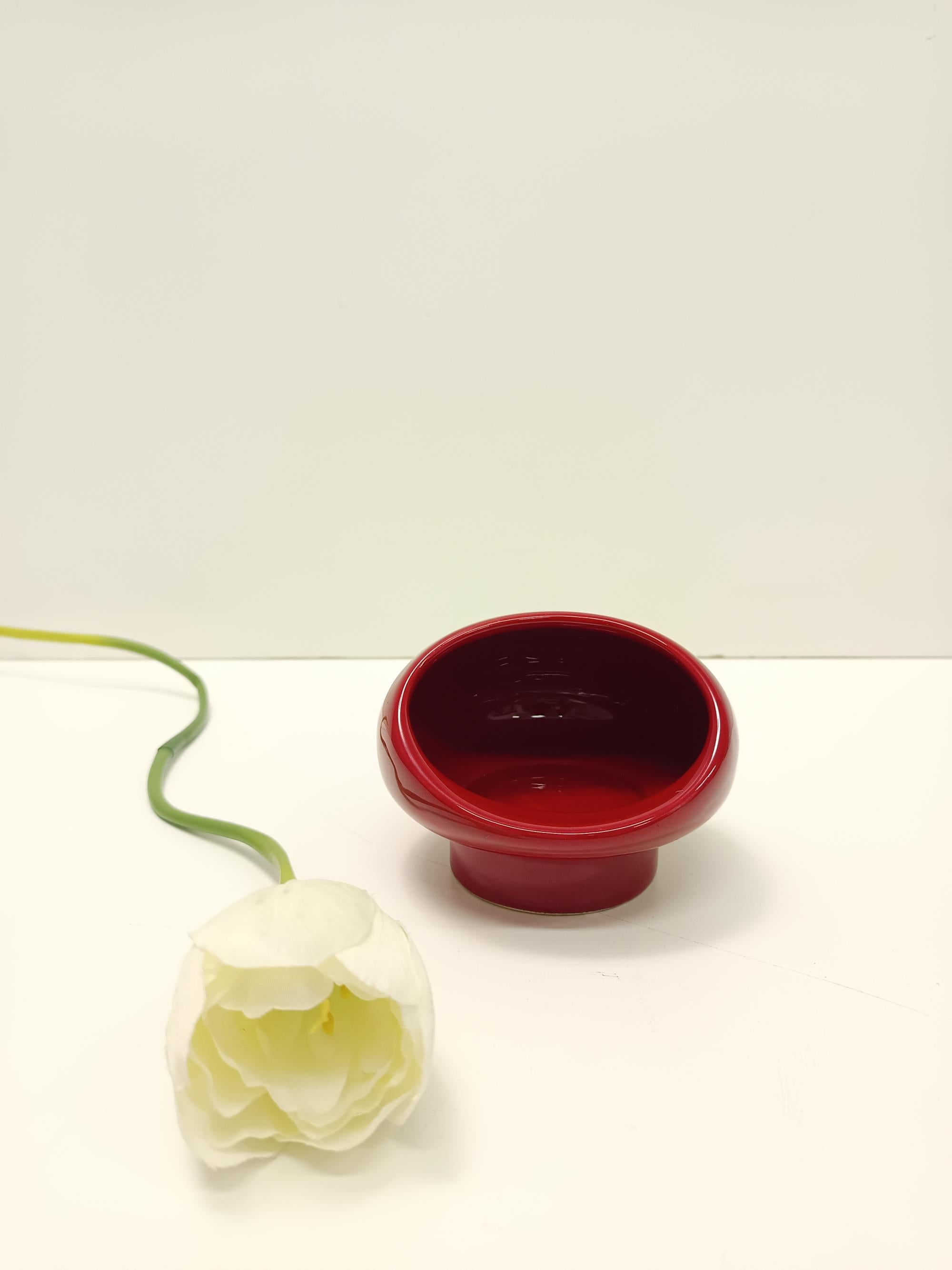 Post-Modern Vintage Spheric Red Glazed Ceramic Ashtray by Gabbianelli, Italy For Sale