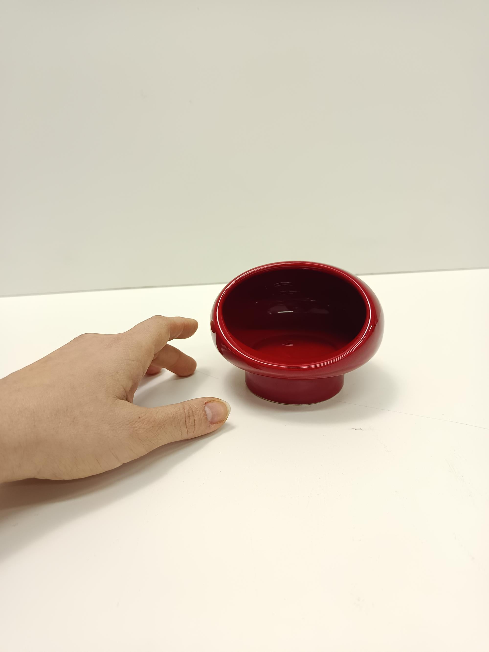Italian Vintage Spheric Red Glazed Ceramic Ashtray by Gabbianelli, Italy For Sale
