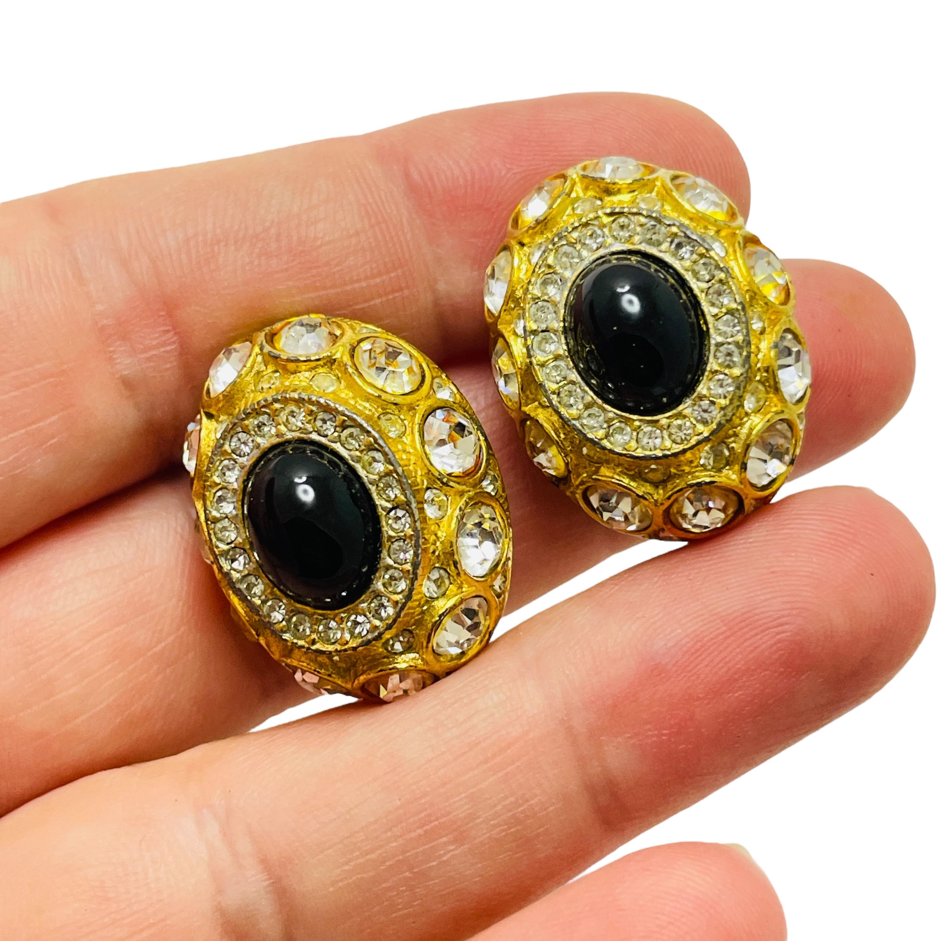 Women's Vintage SPHINX signed gold tone massive glass designer runway clip on earrings For Sale