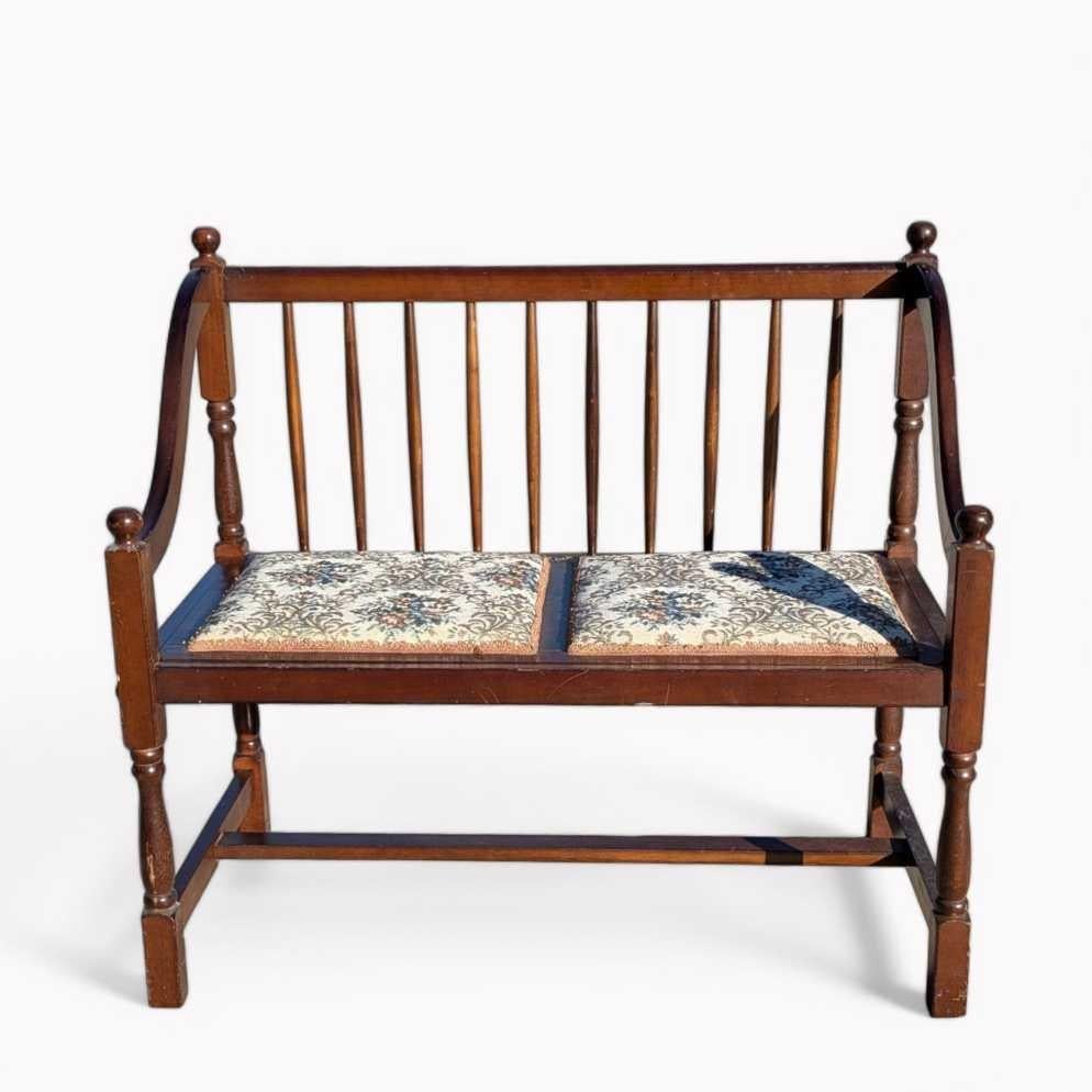 Vintage Spindle Back Settee, Floral Upholstered Bench, c. 1970s USA In Good Condition For Sale In Rancho Cucamonga, CA