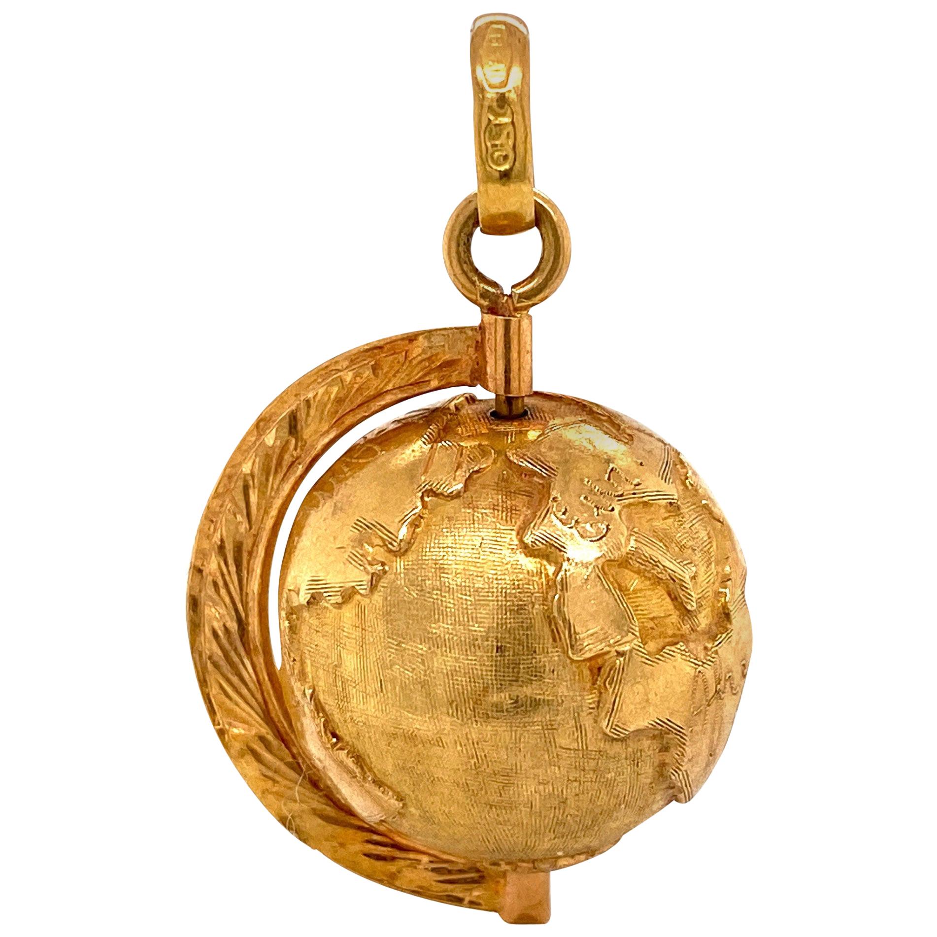 Vintage Spinning World Globe 18 Karat Gold Charm Estate Fine Jewelry