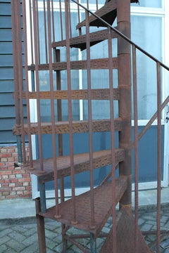 Escalier en colimaçon vintage
