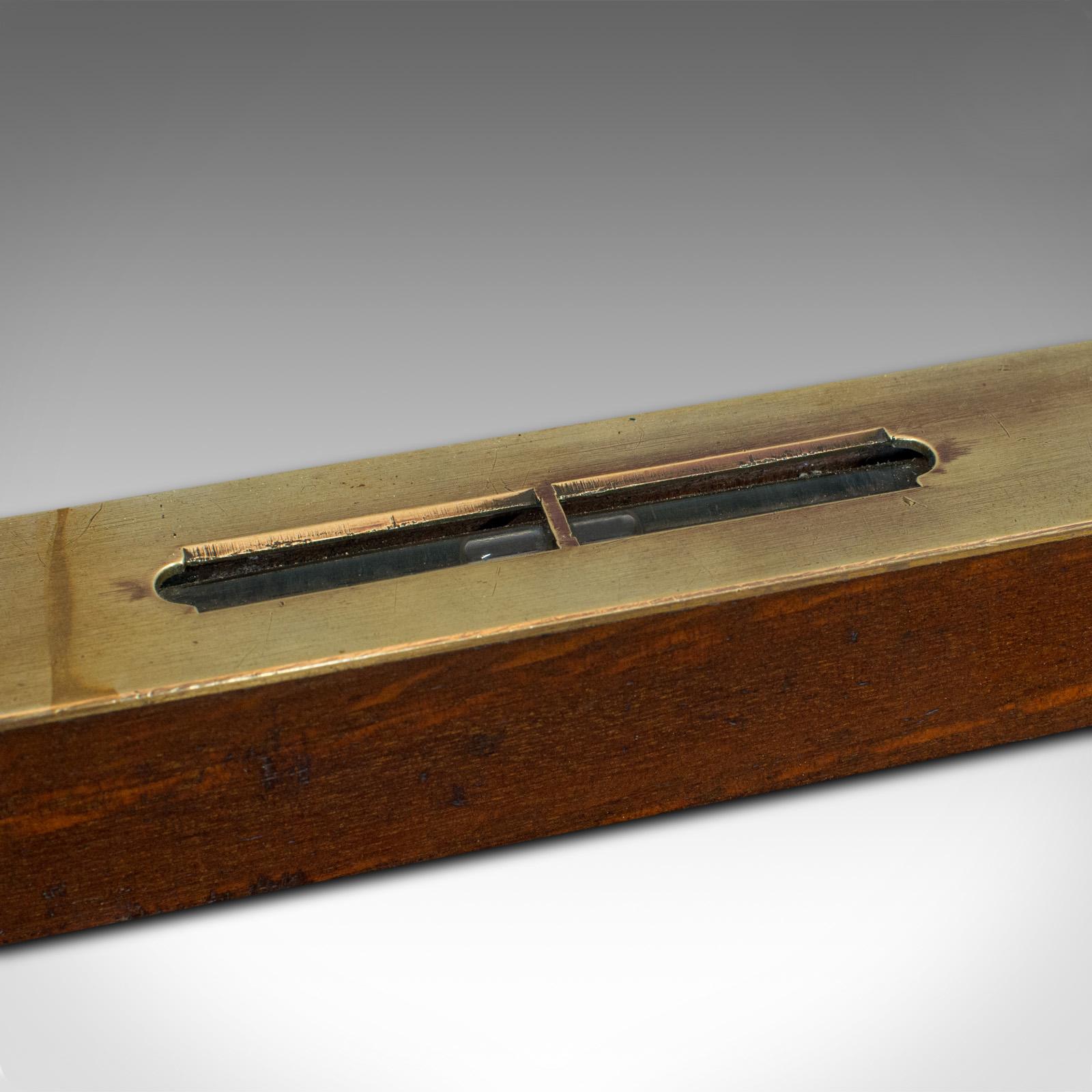 Art Deco Vintage Spirit Level, English, Walnut, Brass, Instrument, Preston and Sons, 1950