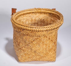 Cesta Ikebana de almacenamiento tejida de bambú astillado vintage