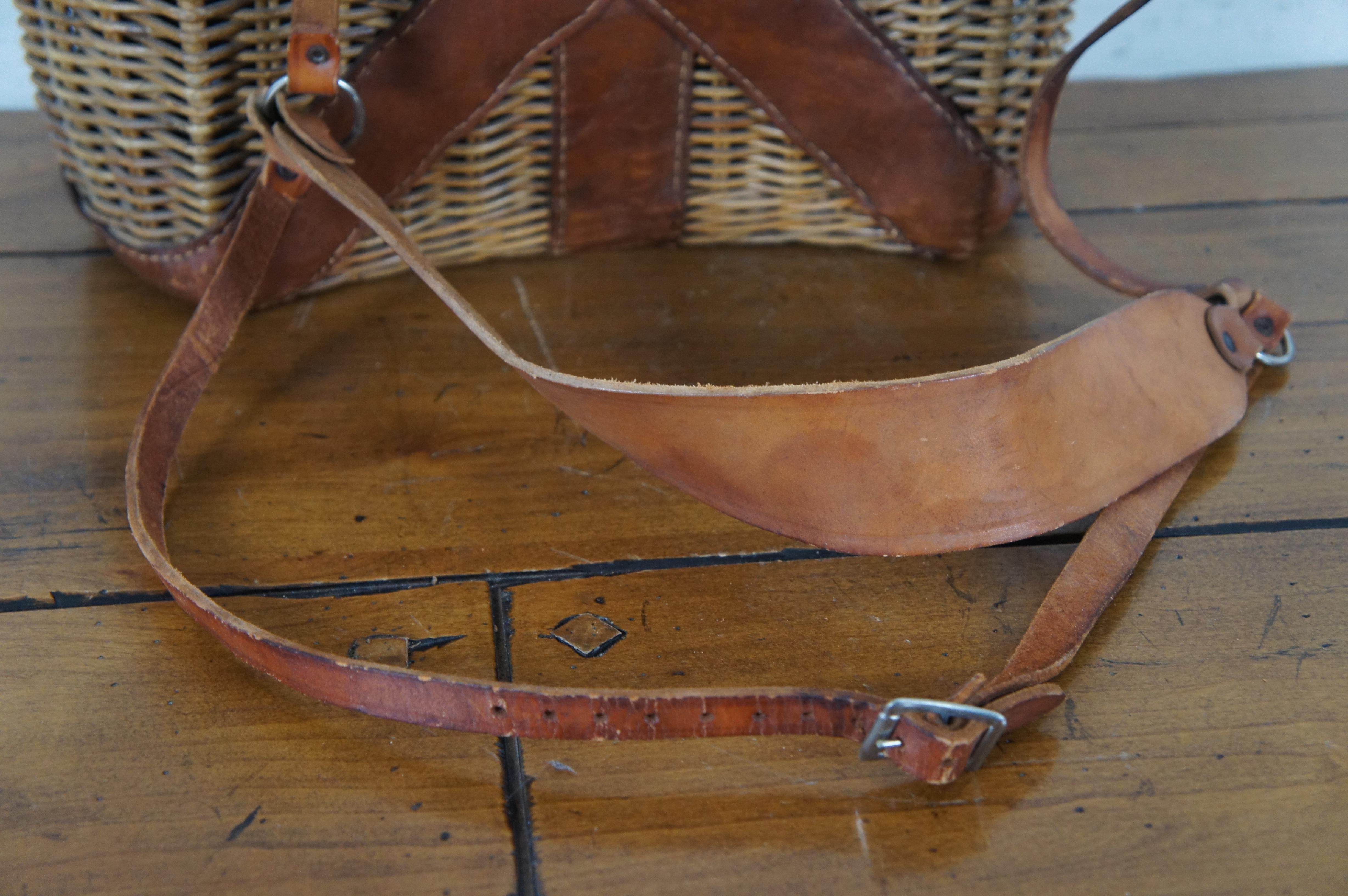 Vintage Split Bamboo & Leather Montana Fly Fishing Creel Basket Adirondack 15