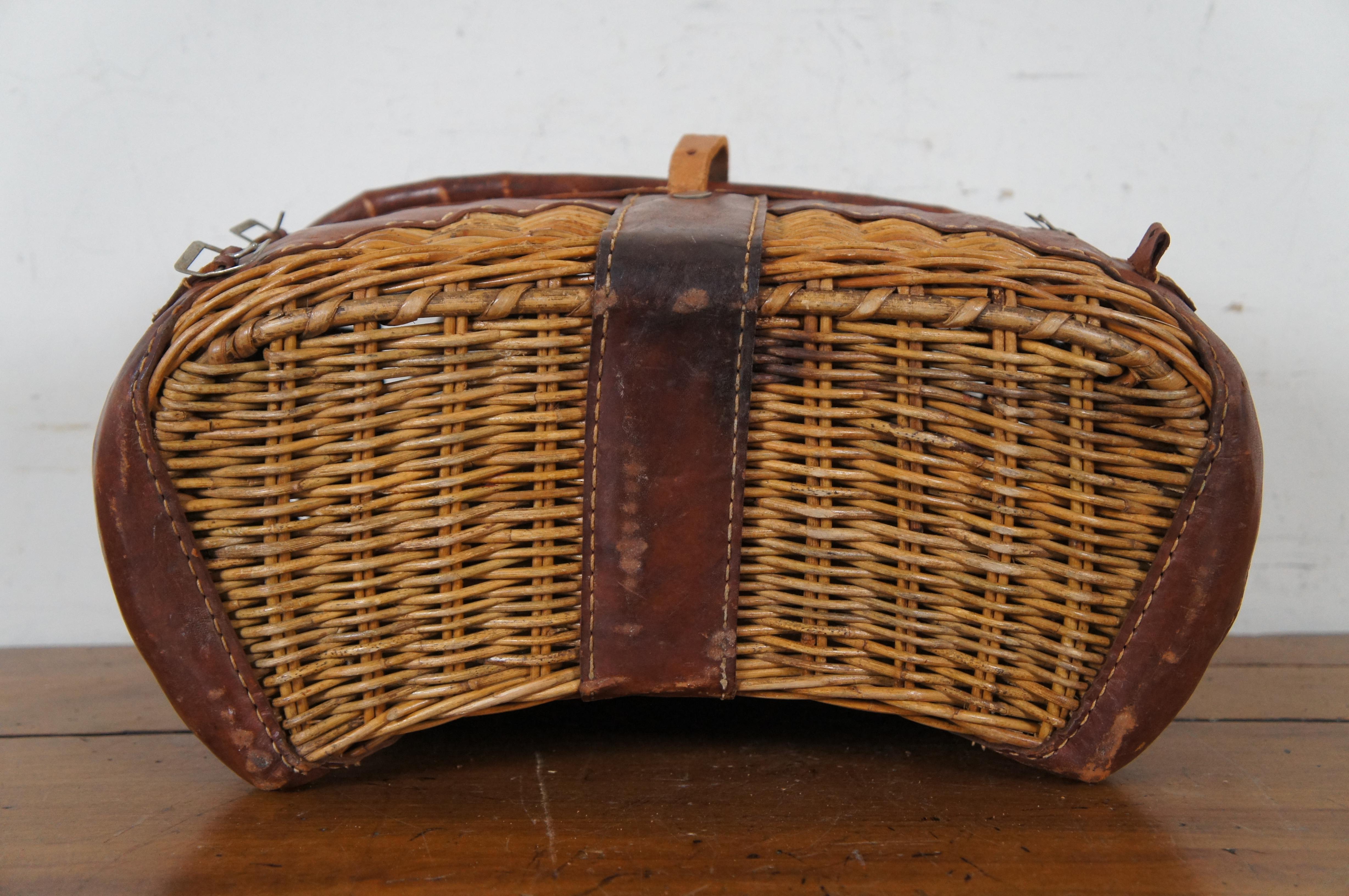 Vintage Split Bamboo & Leather Montana Fly Fishing Creel Basket Adirondack 15