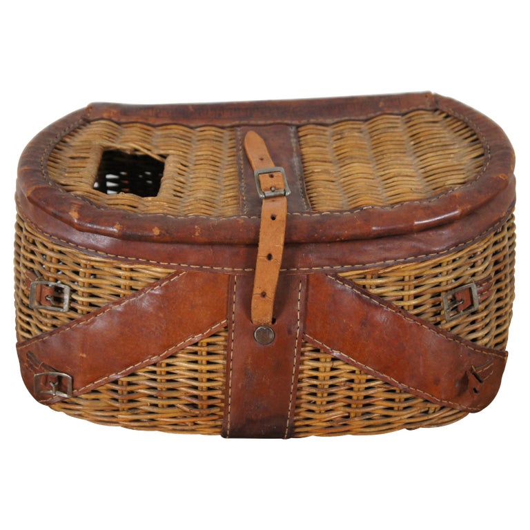 Vintage Split Bamboo and Leather Montana Fly Fishing Creel Basket  Adirondack 15