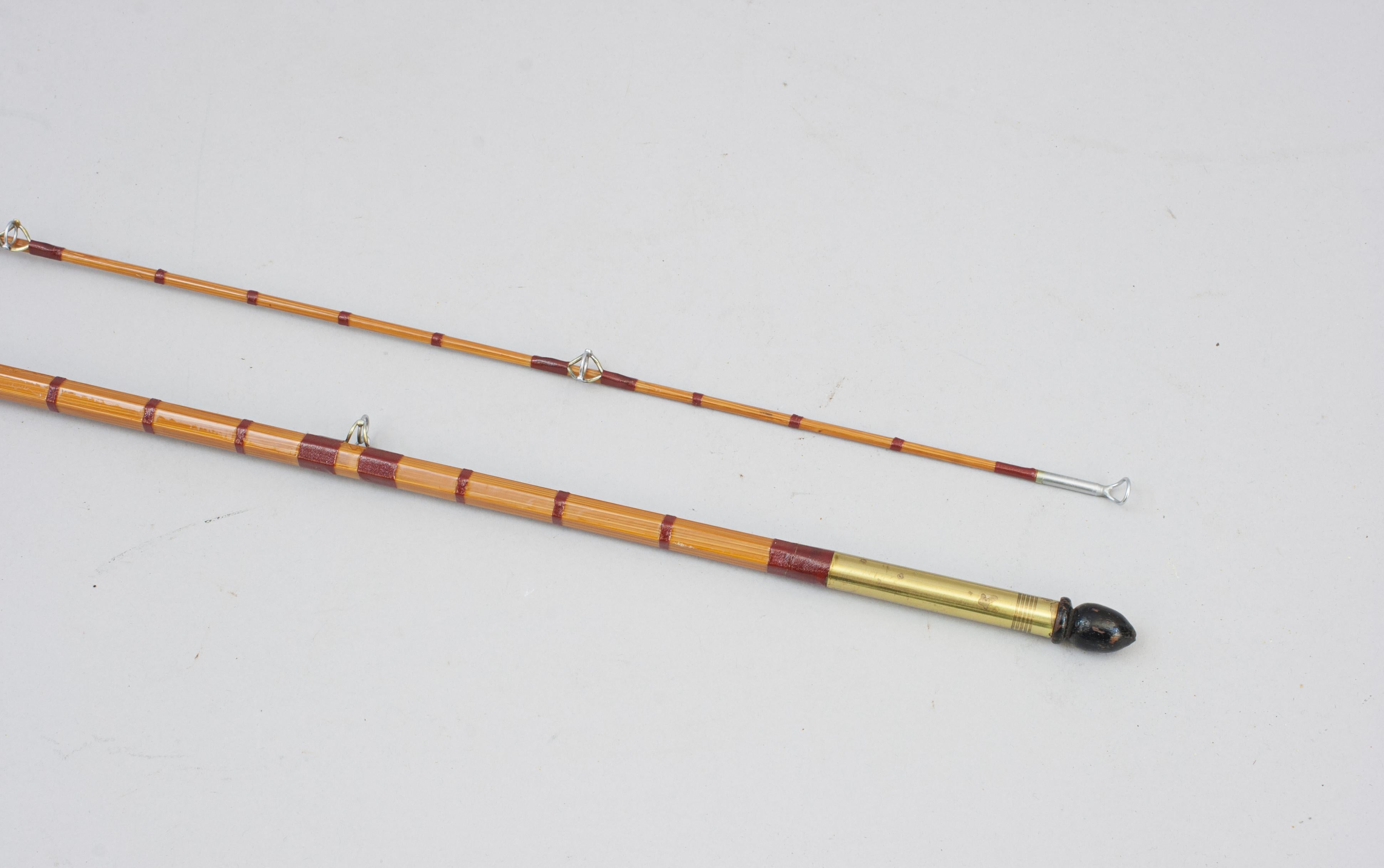 Vintage Split Cane Trout Fishing Rod by Pezon Et Michel In Good Condition For Sale In Oxfordshire, GB