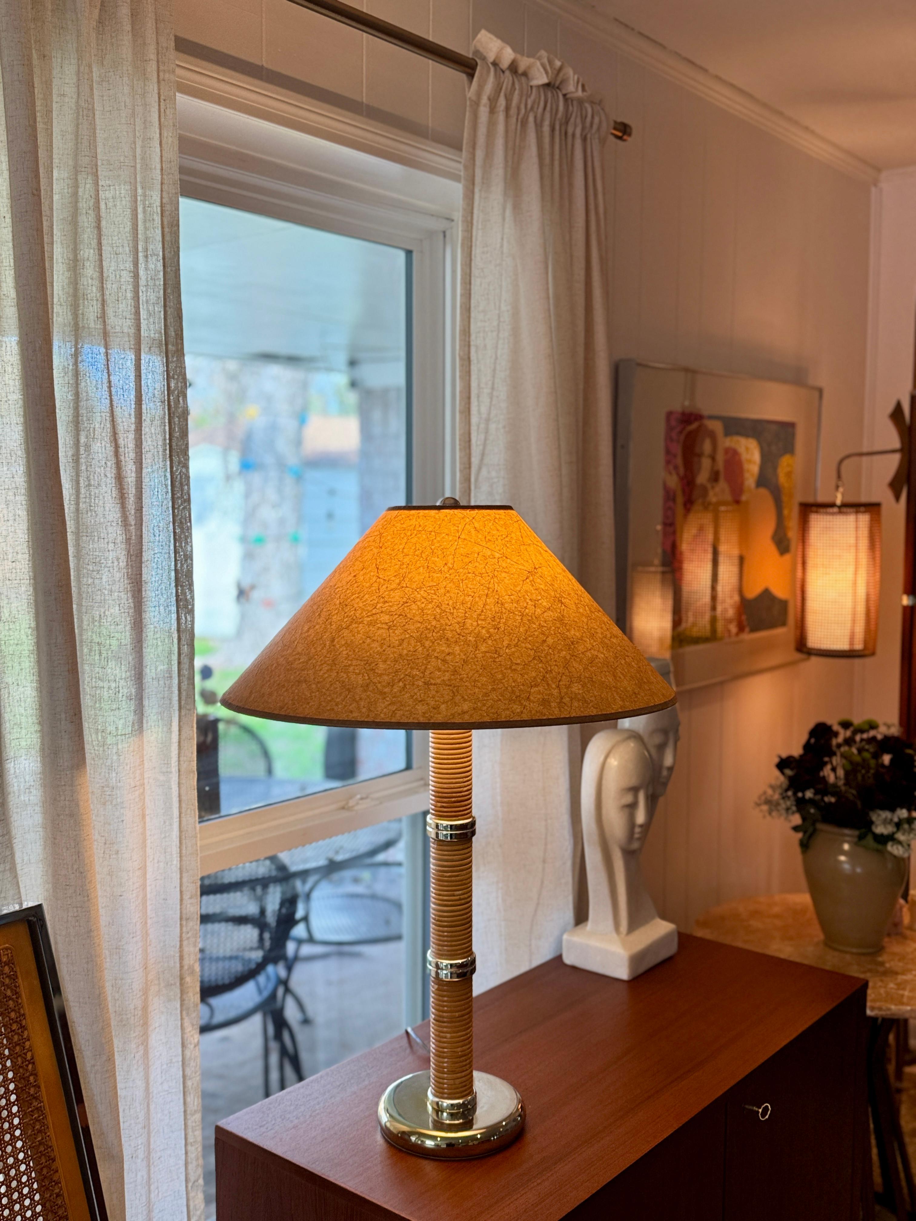 Vintage split reed wrapped column table lamp, circa 1970s In Good Condition In Houston, TX