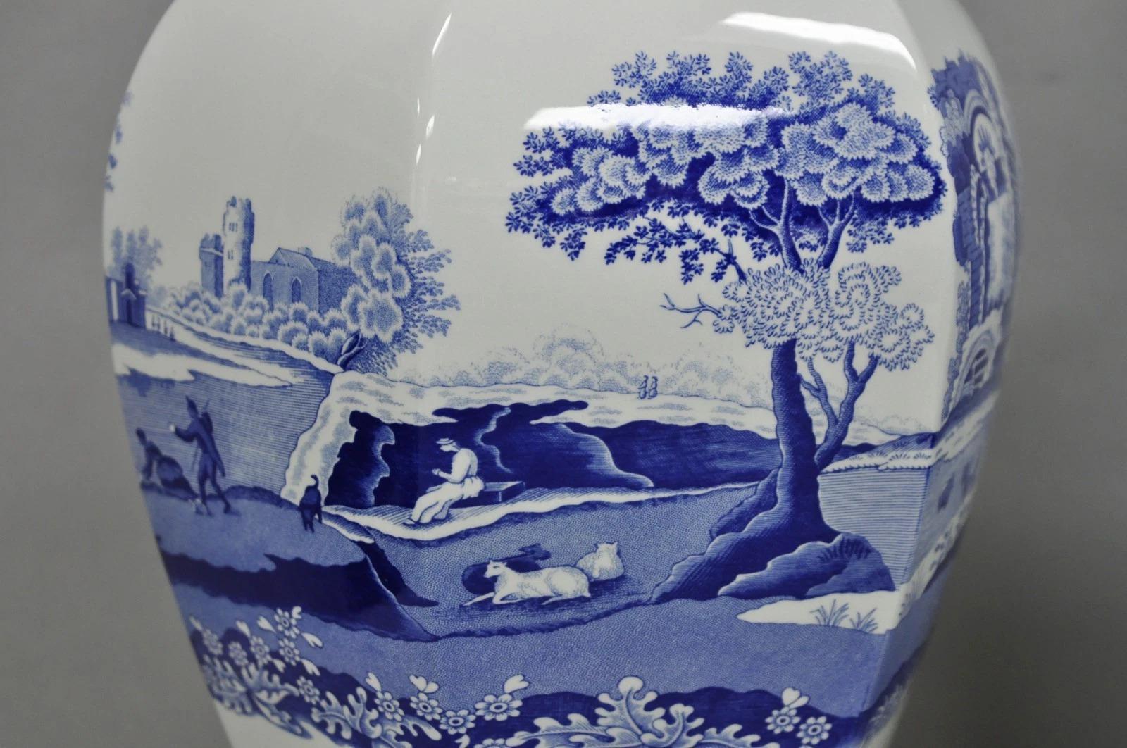 Vintage Spode Chinoiserie French Blue White Porcelain Ginger Jar Table Lamp Pair For Sale 4