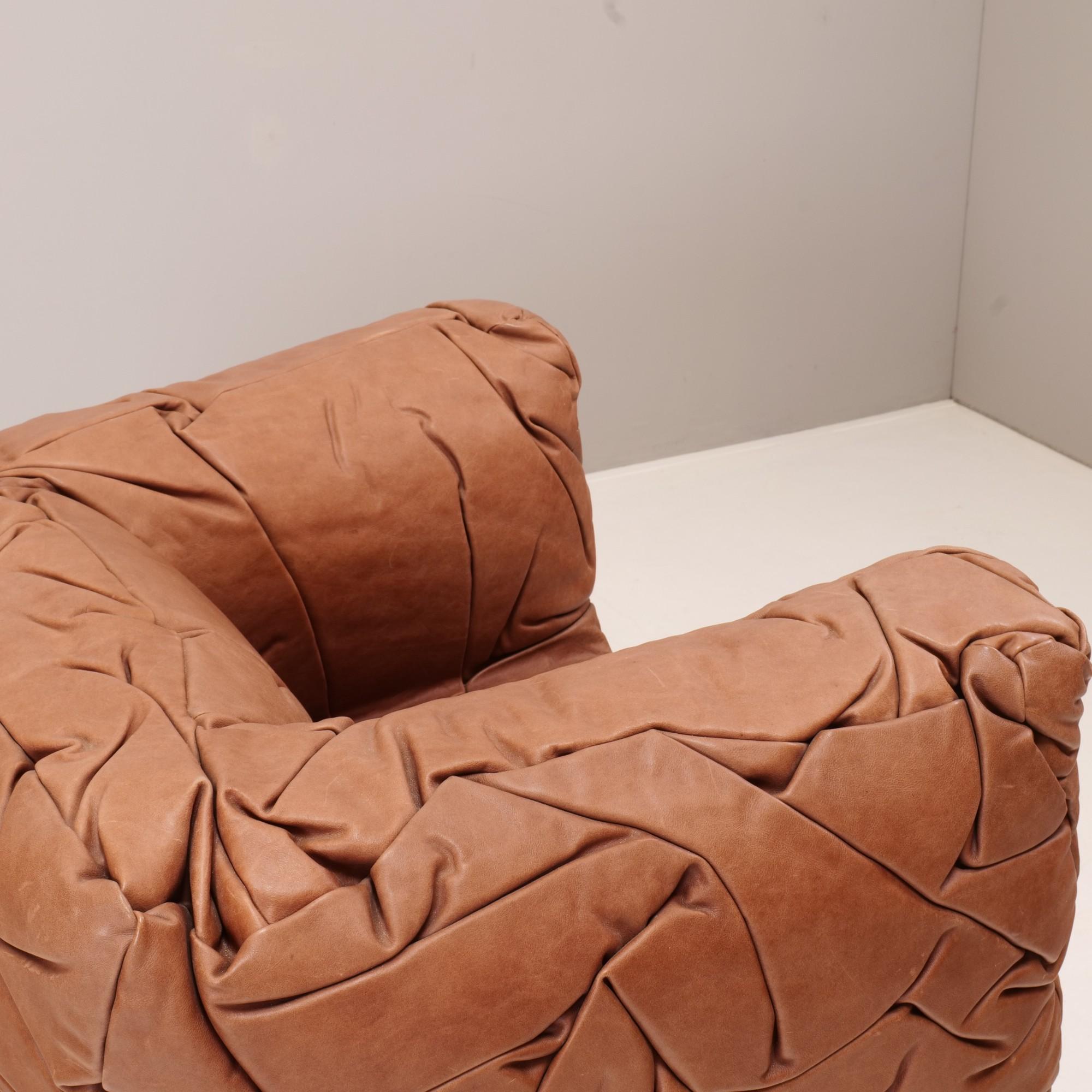 Italian Vintage Sponge Leather Arm Chair by Peter Traag for Edra