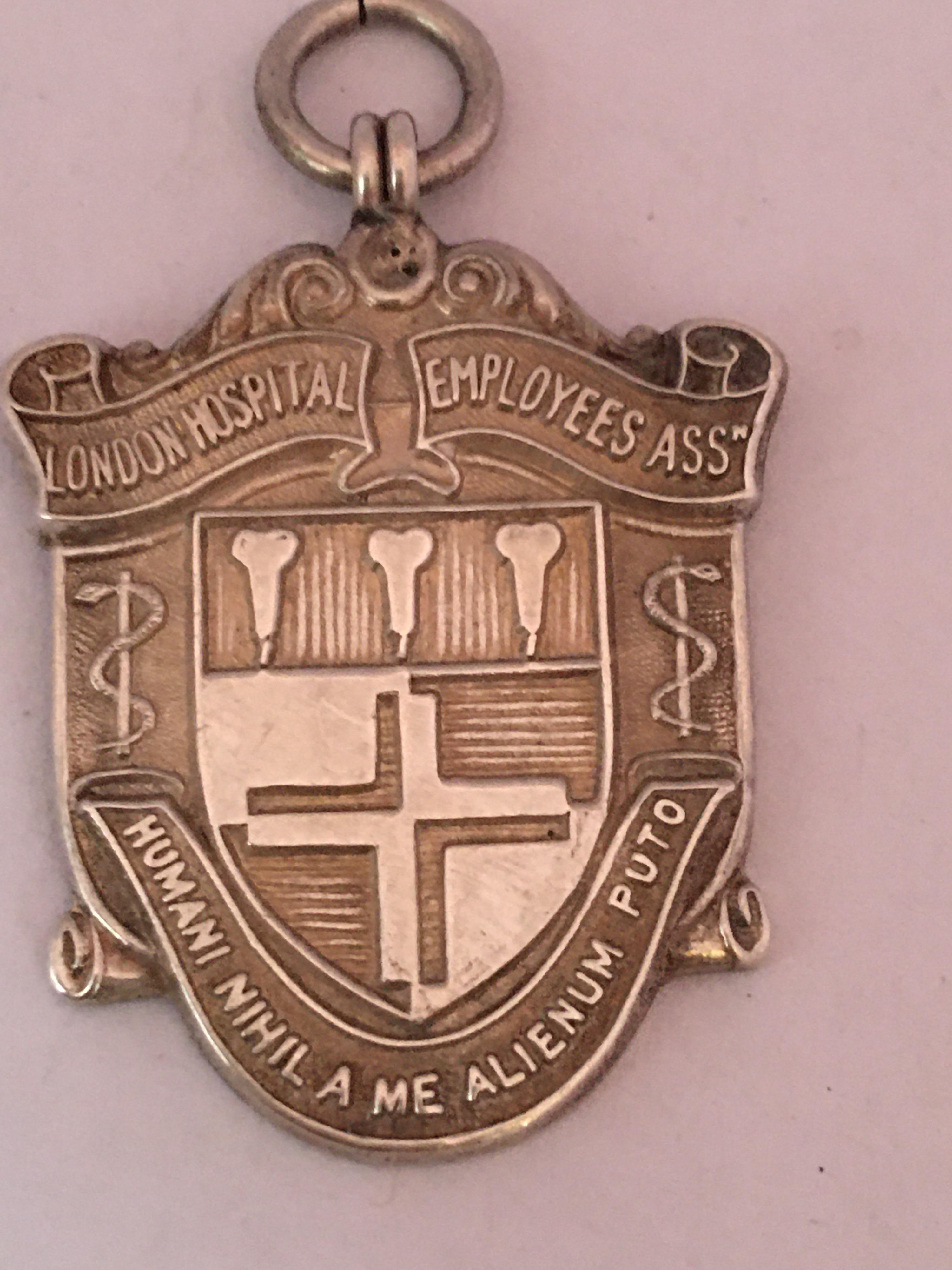 Vintage Sports Silver Medal Pendant In Good Condition For Sale In Carlisle, GB