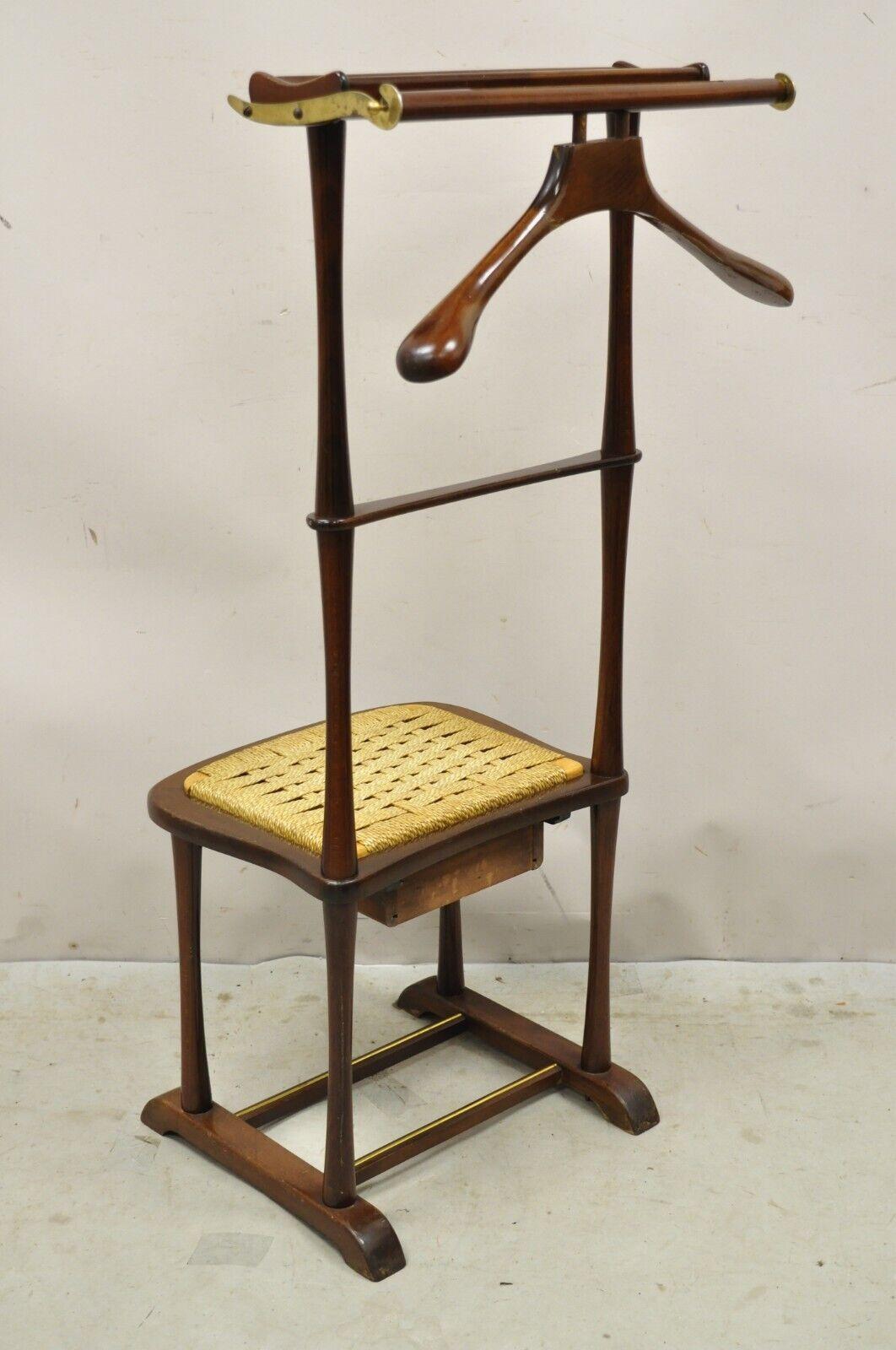 Vintage SPQR Mid Century Italian Modern Birch and Brass Clothing Valet Chair with Drawer. Item features. Circa Mid 20th Century.
Measurements: 42.5
