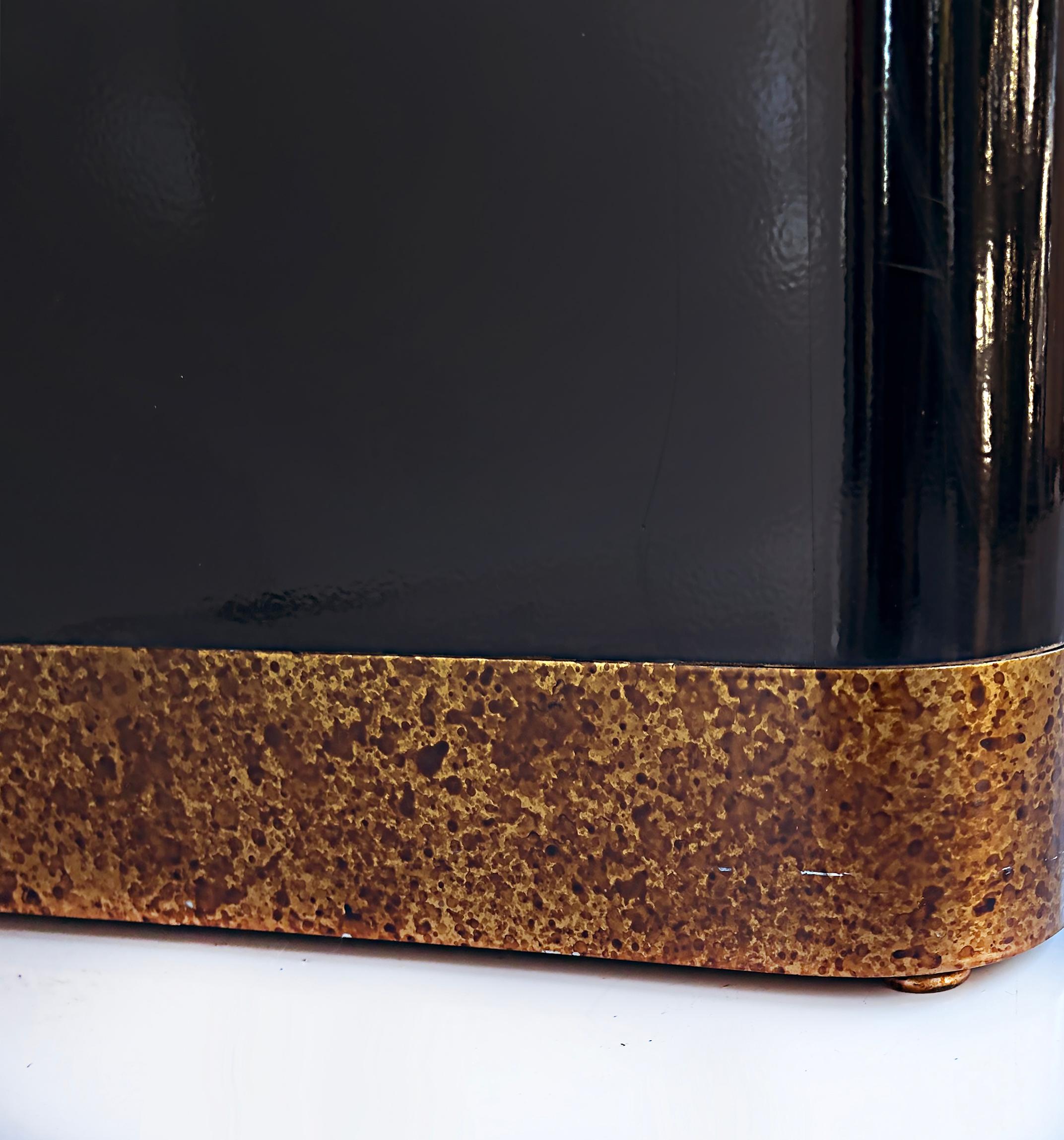 Américain Table de salle à manger vintage en granit de style Springer avec base en bronze en vente