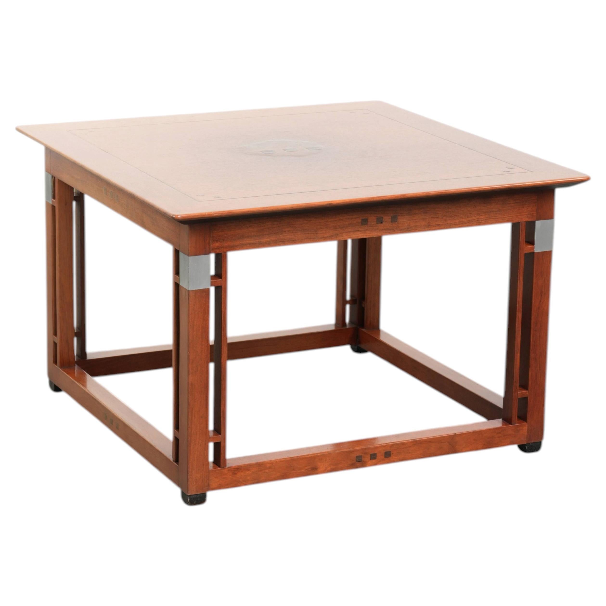 Vintage square Art Deco design side/coffee table For Sale