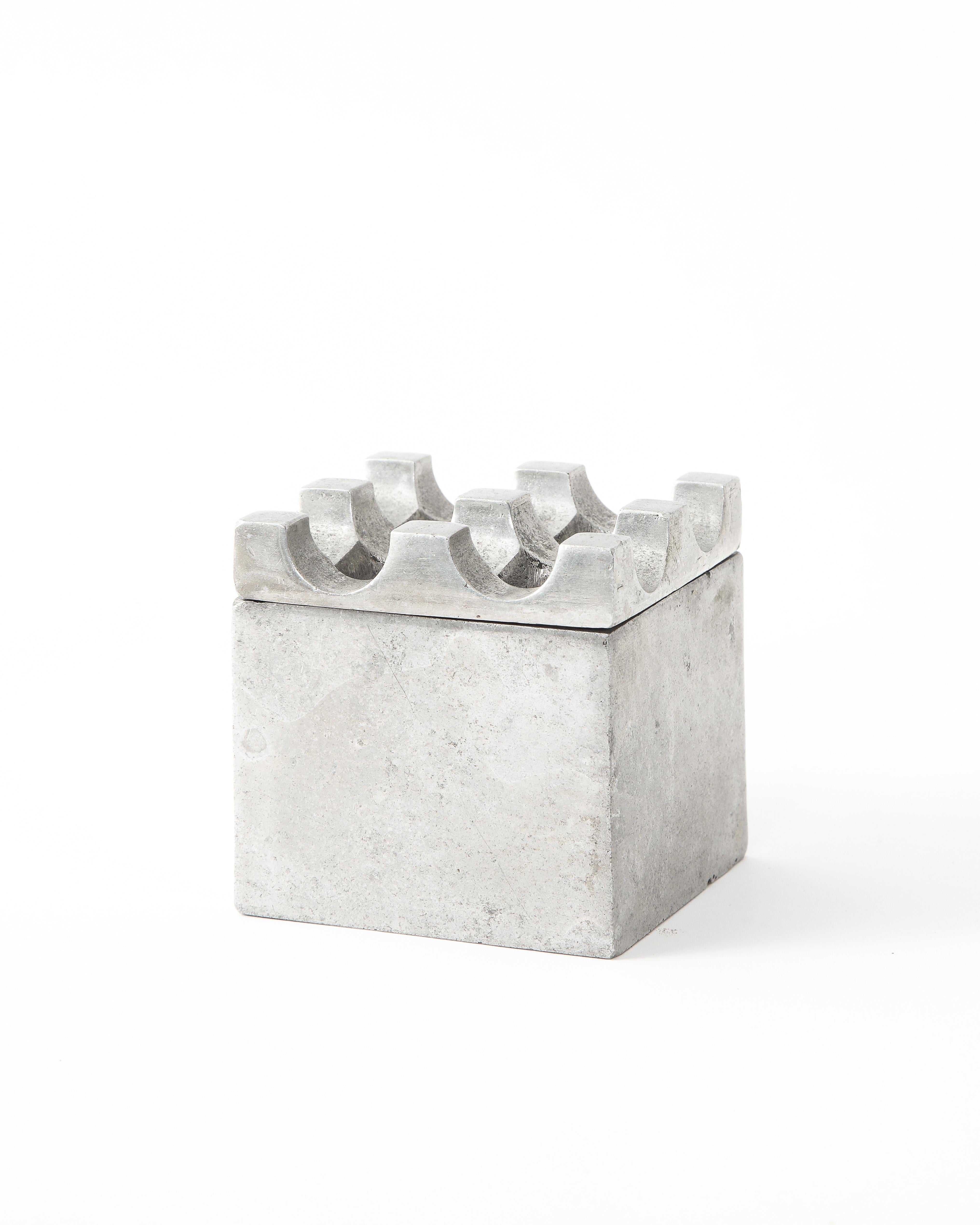 Cenicero de aluminio de Backstrom Holger & Ljungberg Bo, Suecia Años 70 en Bueno Estado en New York, NY