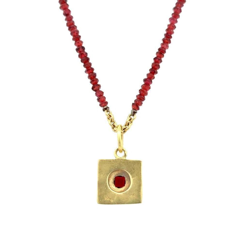 Collana d'oro con ciondolo quadrato di granato d'epoca e perline di granato a forma di rondella In condizioni ottime in vendita a Montreal, QC