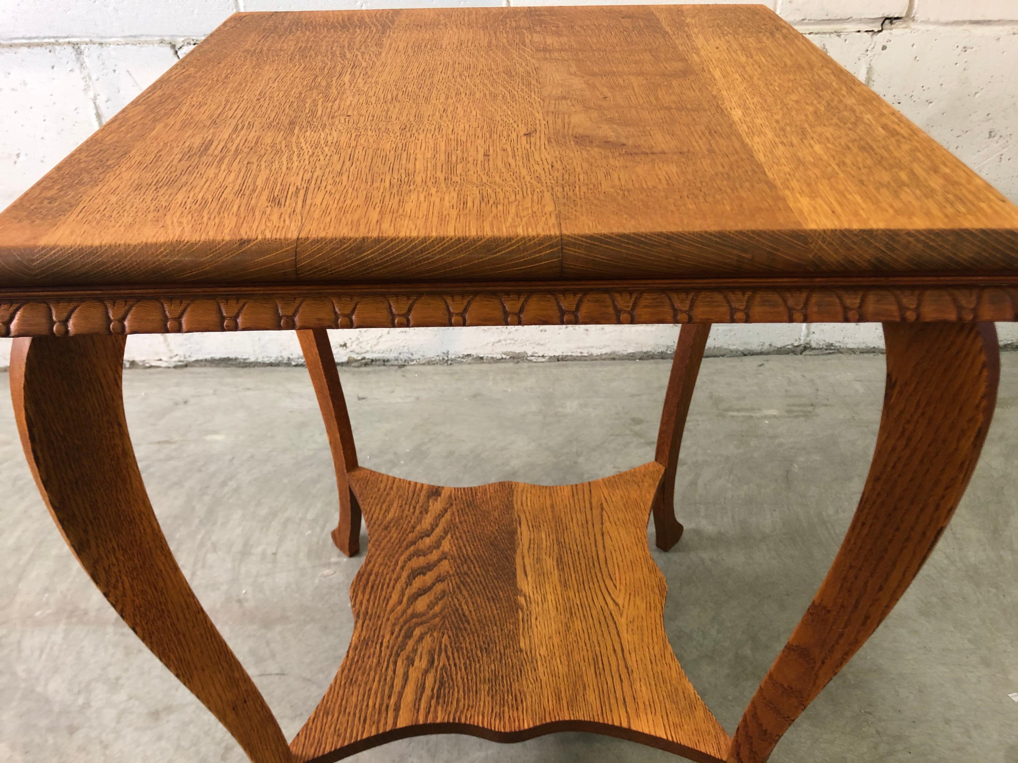 curved leg end table