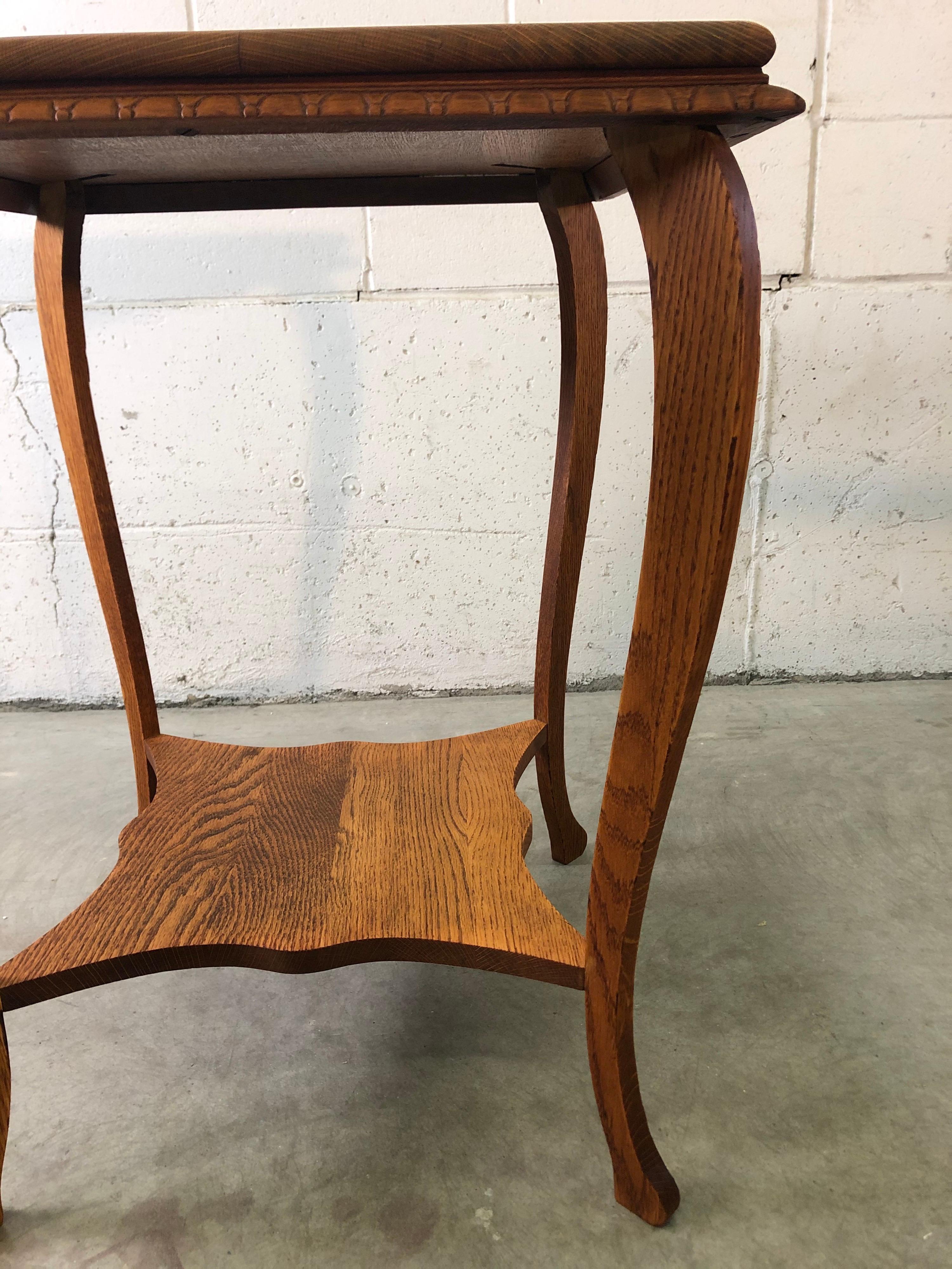 Country Vintage Square Oak Wood Side Table with Curved Legs For Sale