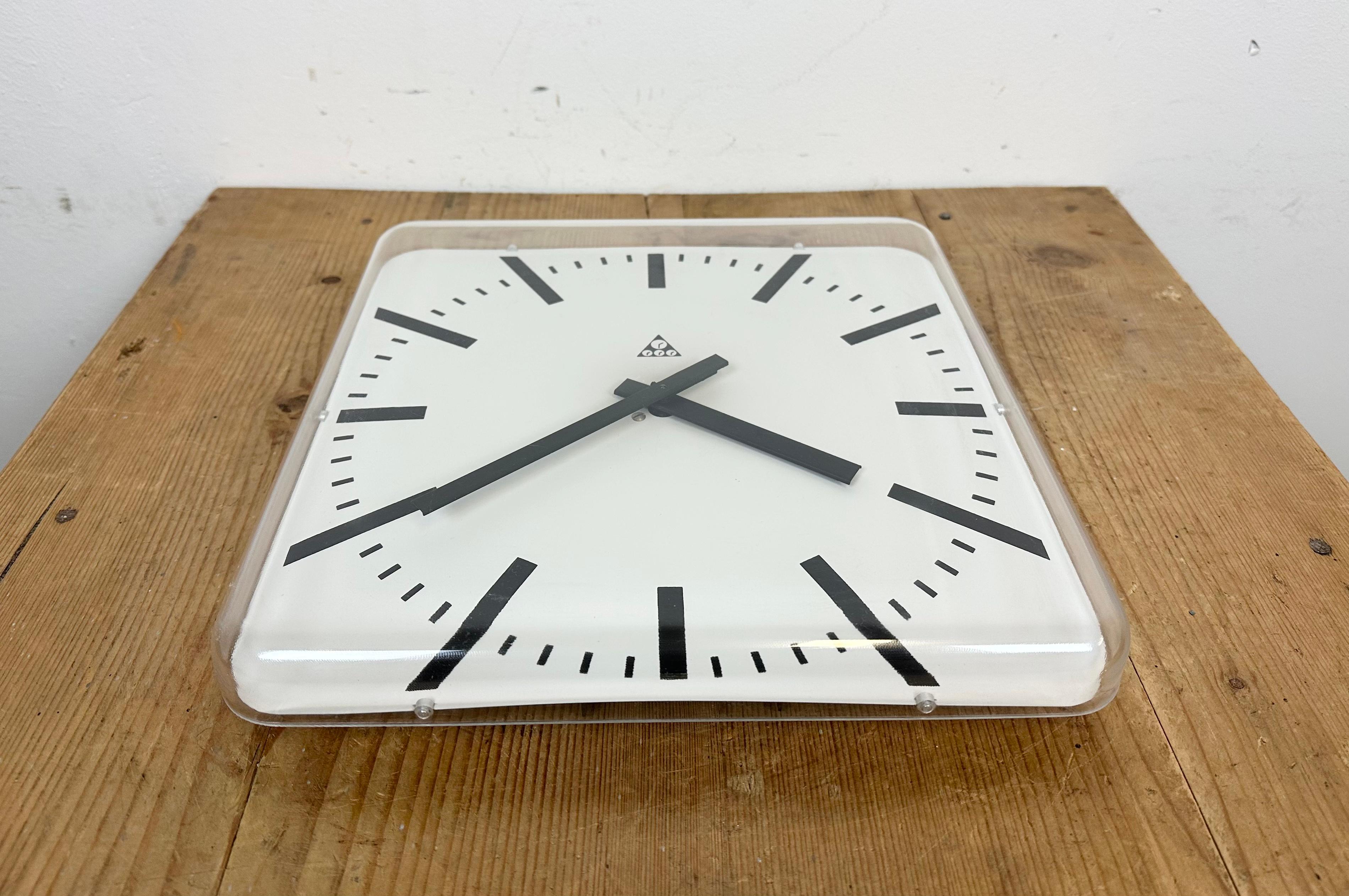 Vintage Square Office Wall Clock from Pragotron, 1980s 2
