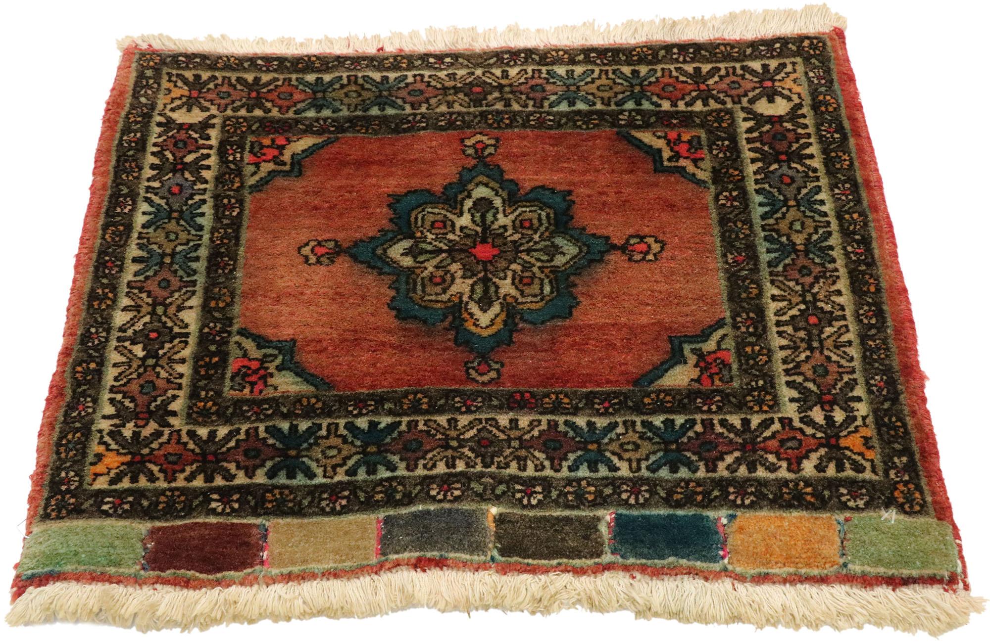Néocolonial Tapis persan Khorassan vintage en vente