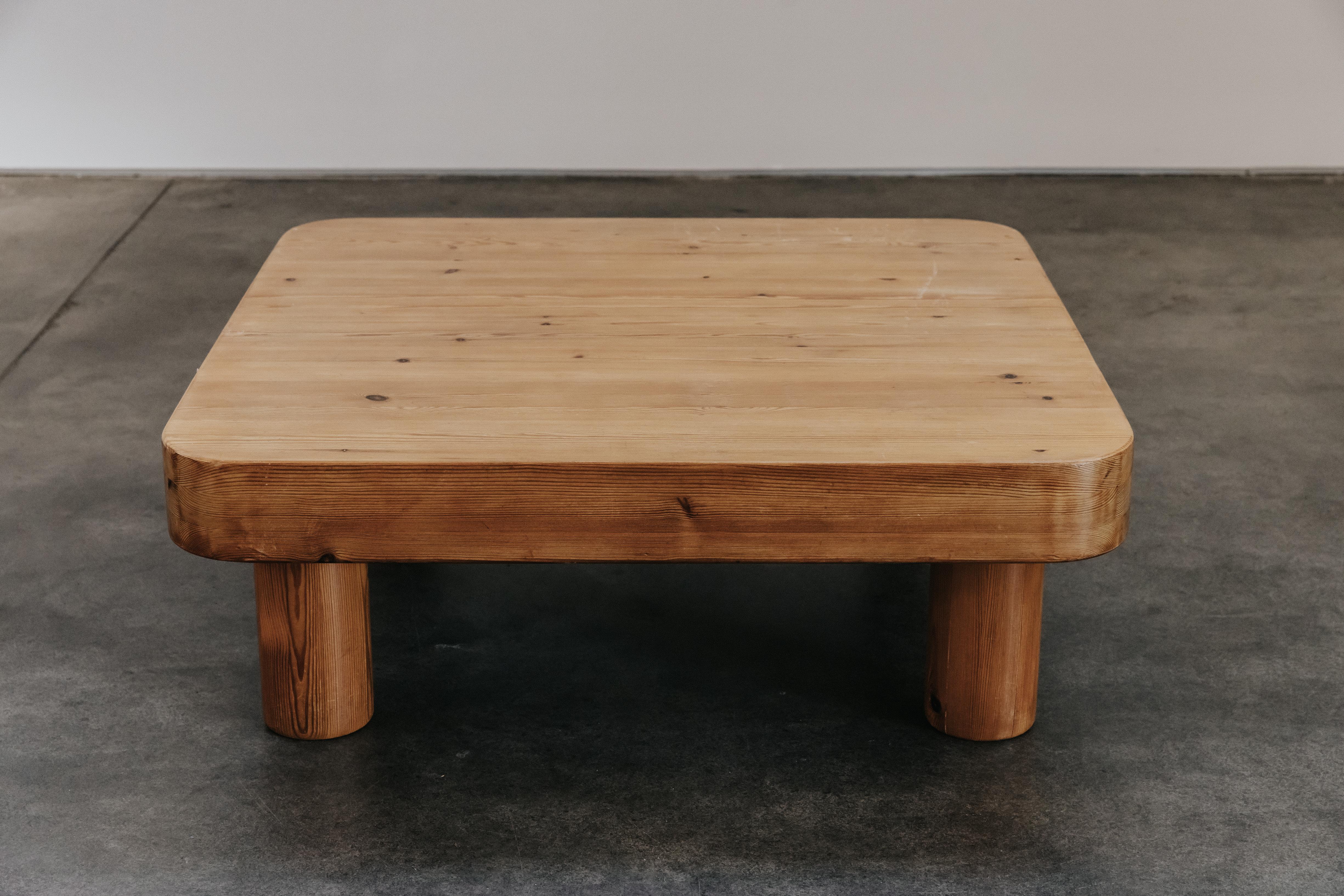Vintage Pine Coffee Table From France, Circa 1960.  Solid pine construction with nice light wear and use.