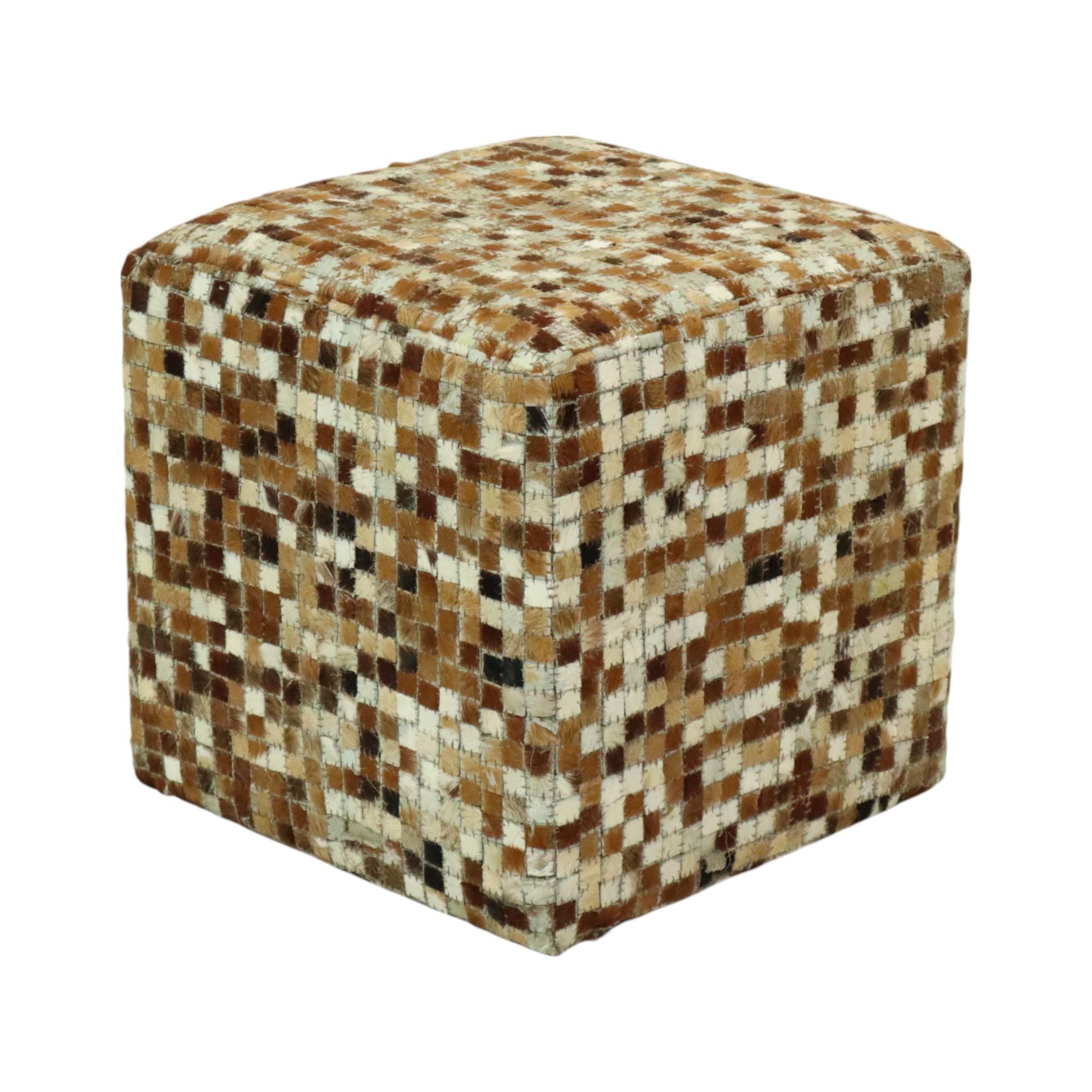 Vintage square ottoman with a patchwork mosaic pattern, made from small goatskin scraps, from the second half of the 20th century.

This piece has a beautiful design; the contrast between the different colors and textures is very appealing. It's an