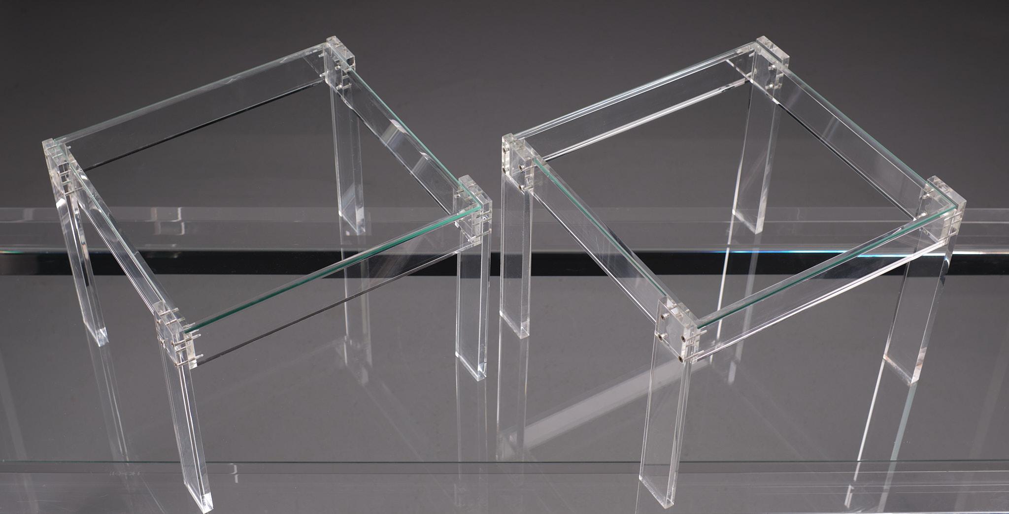 Late 20th Century Vintage Square Small Lucite Side Tables 1970s France For Sale