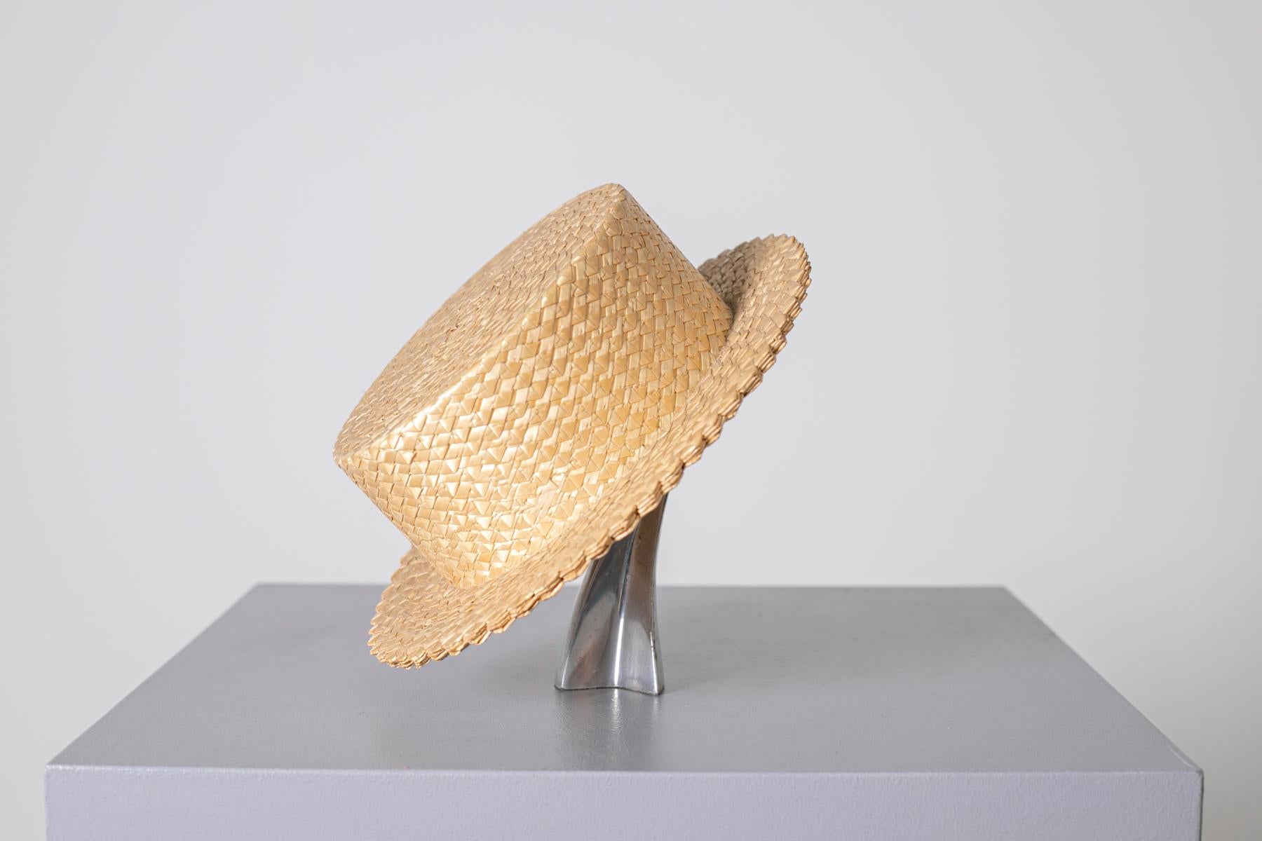 Vintage Square Straw Hat In Good Condition For Sale In Milano, IT