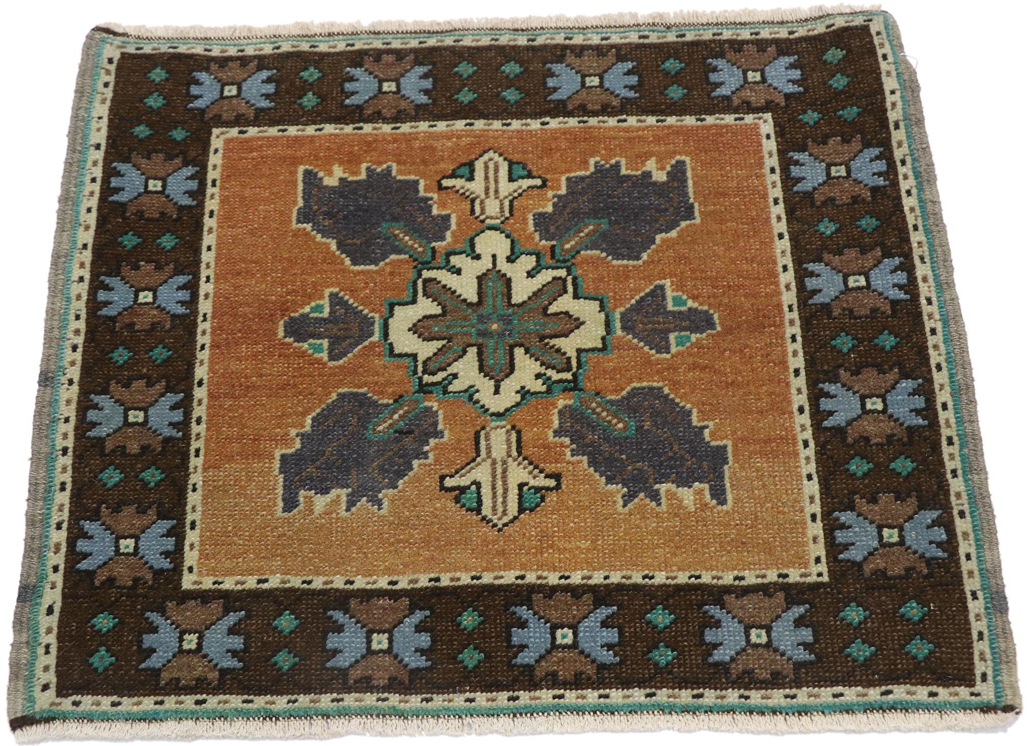 Turc Tapis Oushak turc carré vintage en vente
