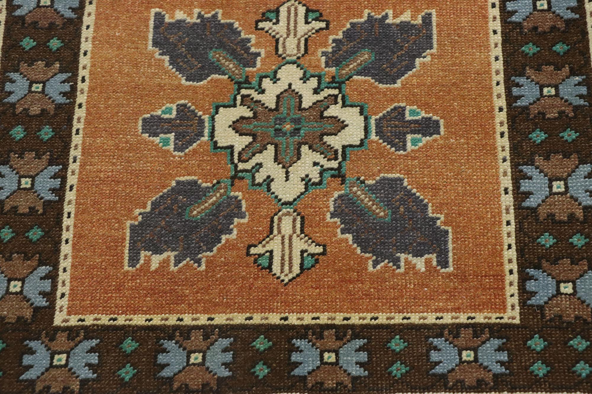 Alfombra turca Oushak cuadrada vintage Anudado a mano en venta