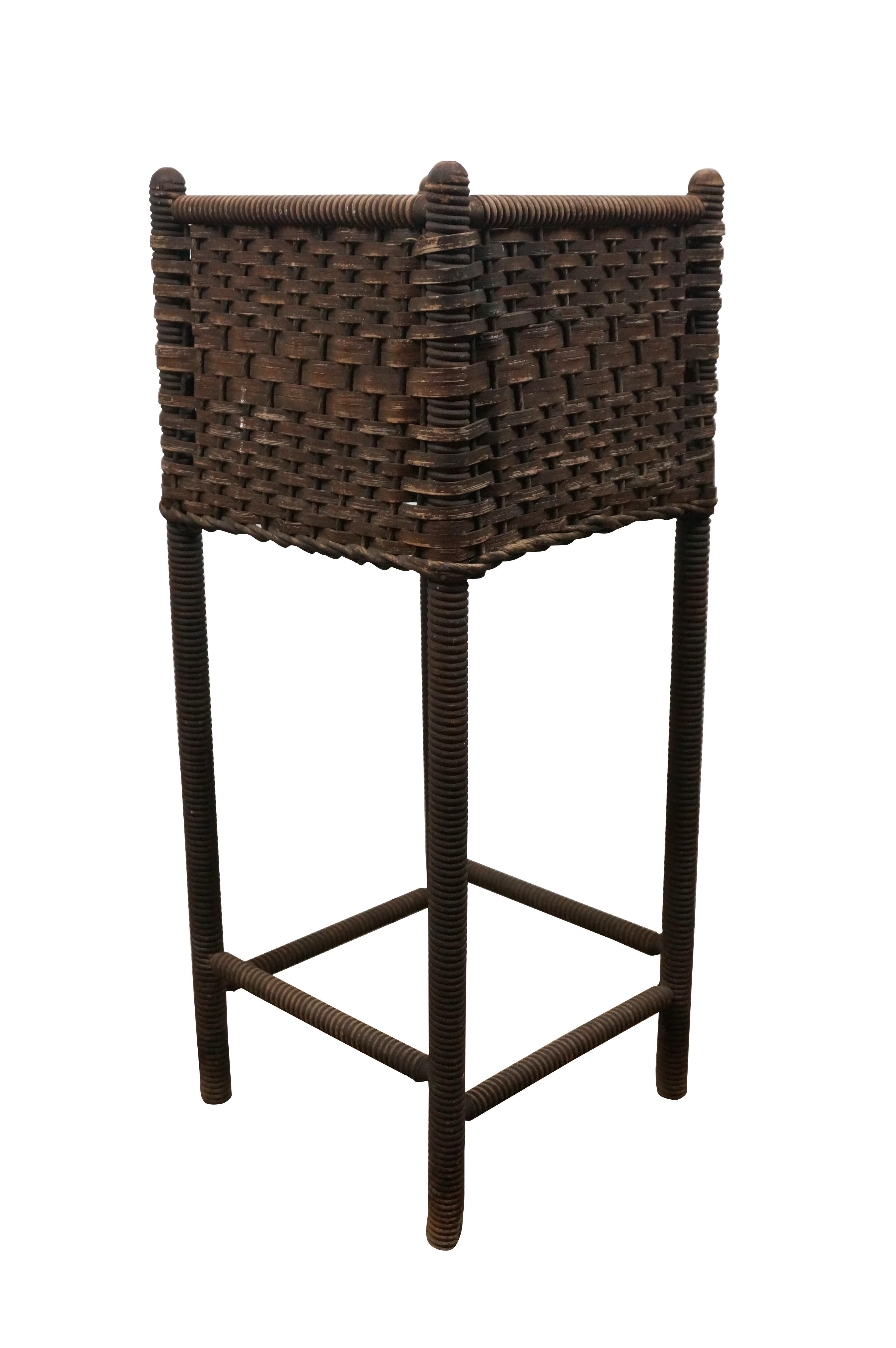 Vintage Square gedreht gerippt Wicker Pflanze Stand Pflanzer Korb 29