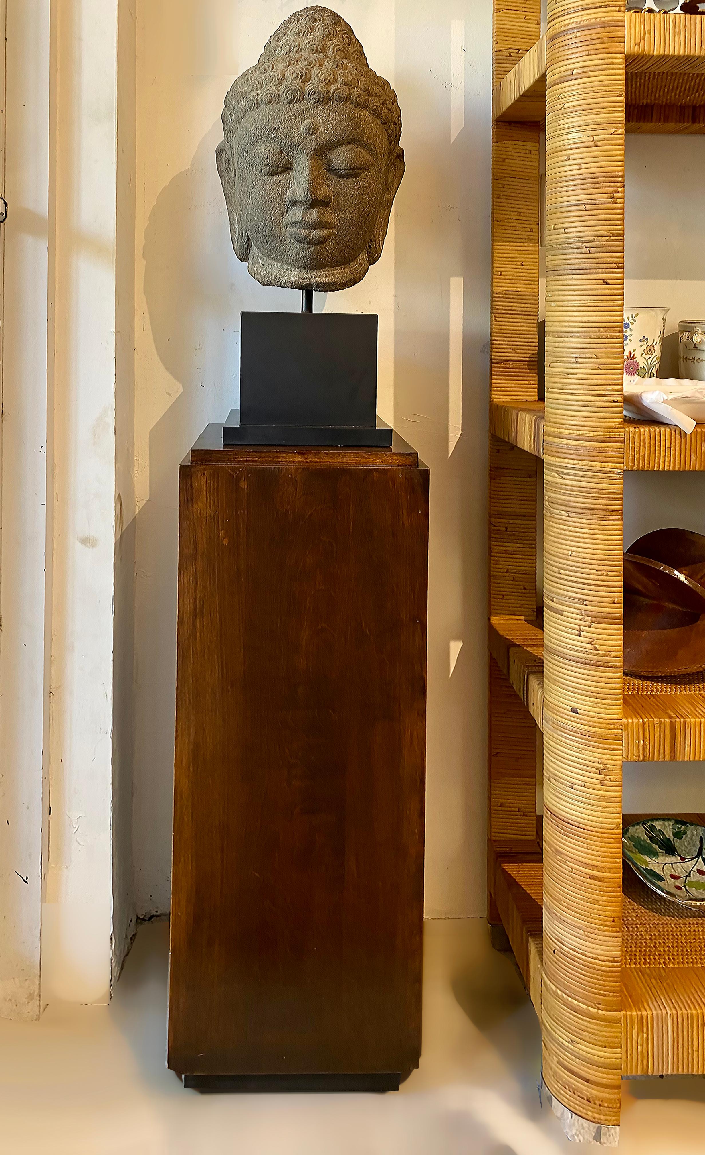 Vintage Square Wood Column Pedestal with Recessed Black Base  

Offered for sale is a vintage square wood pedestal that is great for displaying sculptures. The pedestal has a recessed base that is complimented by a recessed top surface detail. The