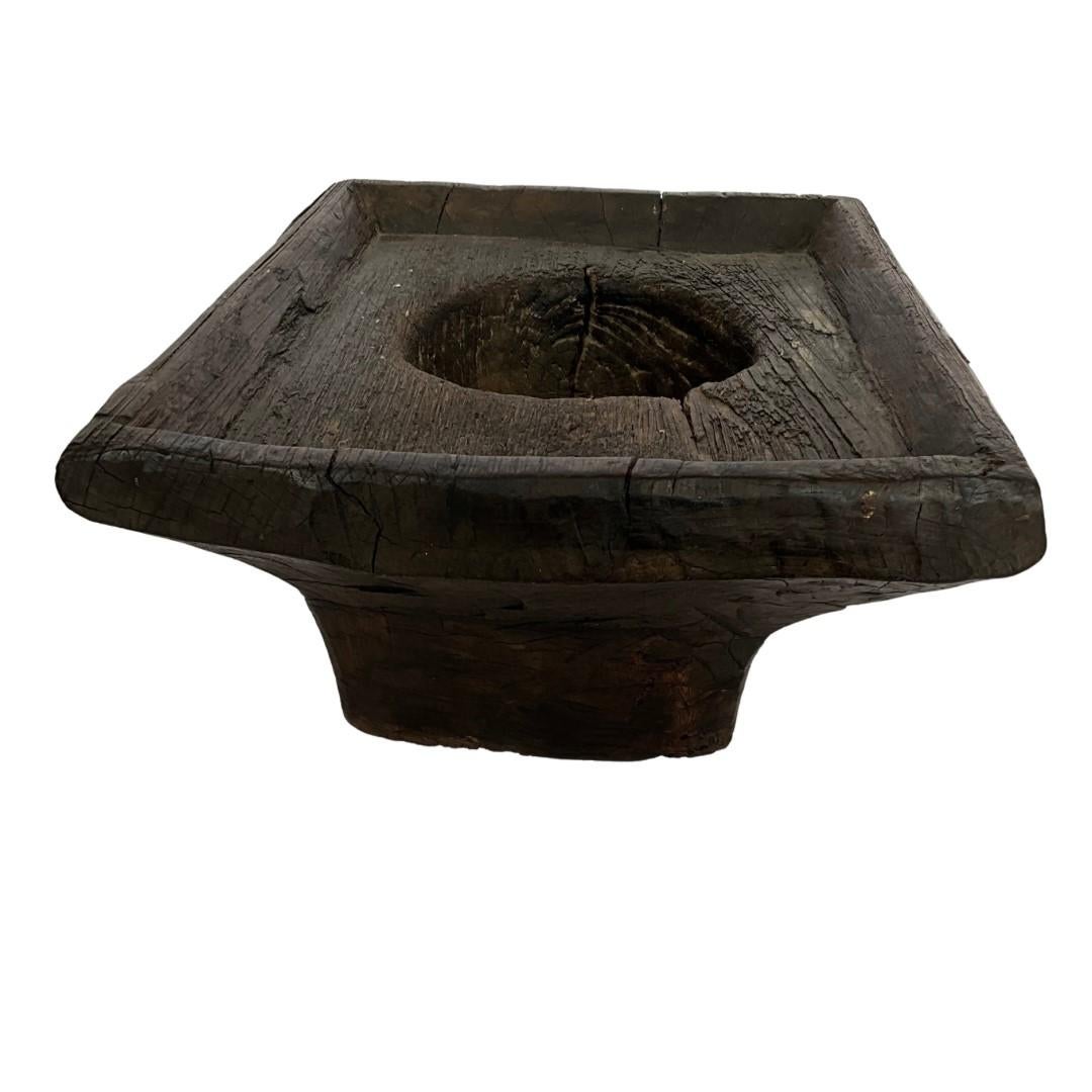 Vintage

Carved Wood Solid Planter

Asymmetrical Planter with Drain Hole in Center Base

Rustic natural character throughout the Wood

Great for use Indoors with Faux Plants (as shown in image)

Plant Not Included 