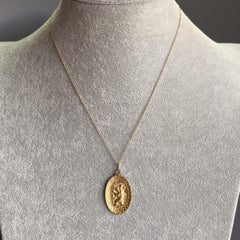 Vintage St. Christopher Oval Medal 14k Gold 29.2mm