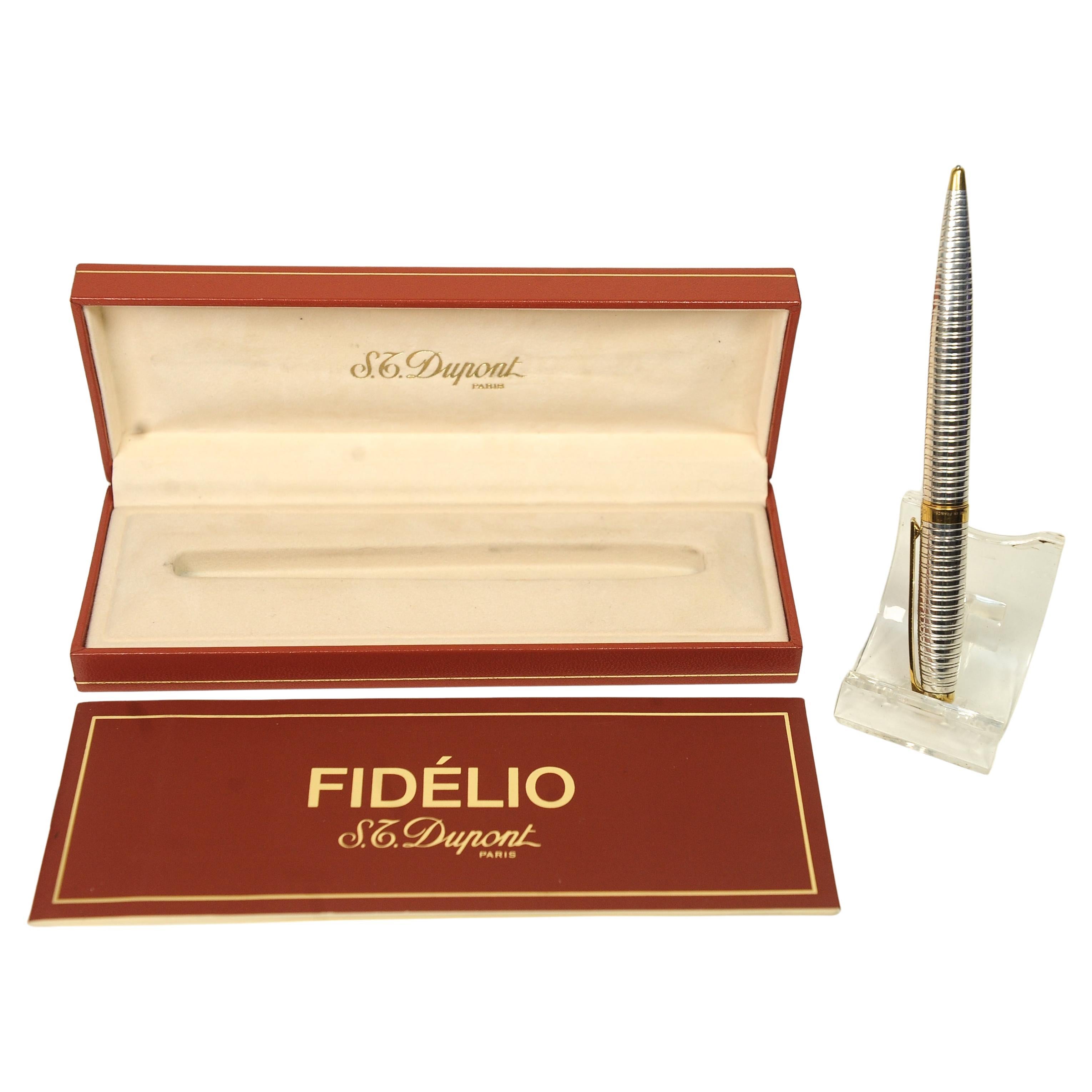 S.T DuPont Fidélio Zweifarbiger gerippter Kugelschreiber mit Originalverpackung im Angebot 2