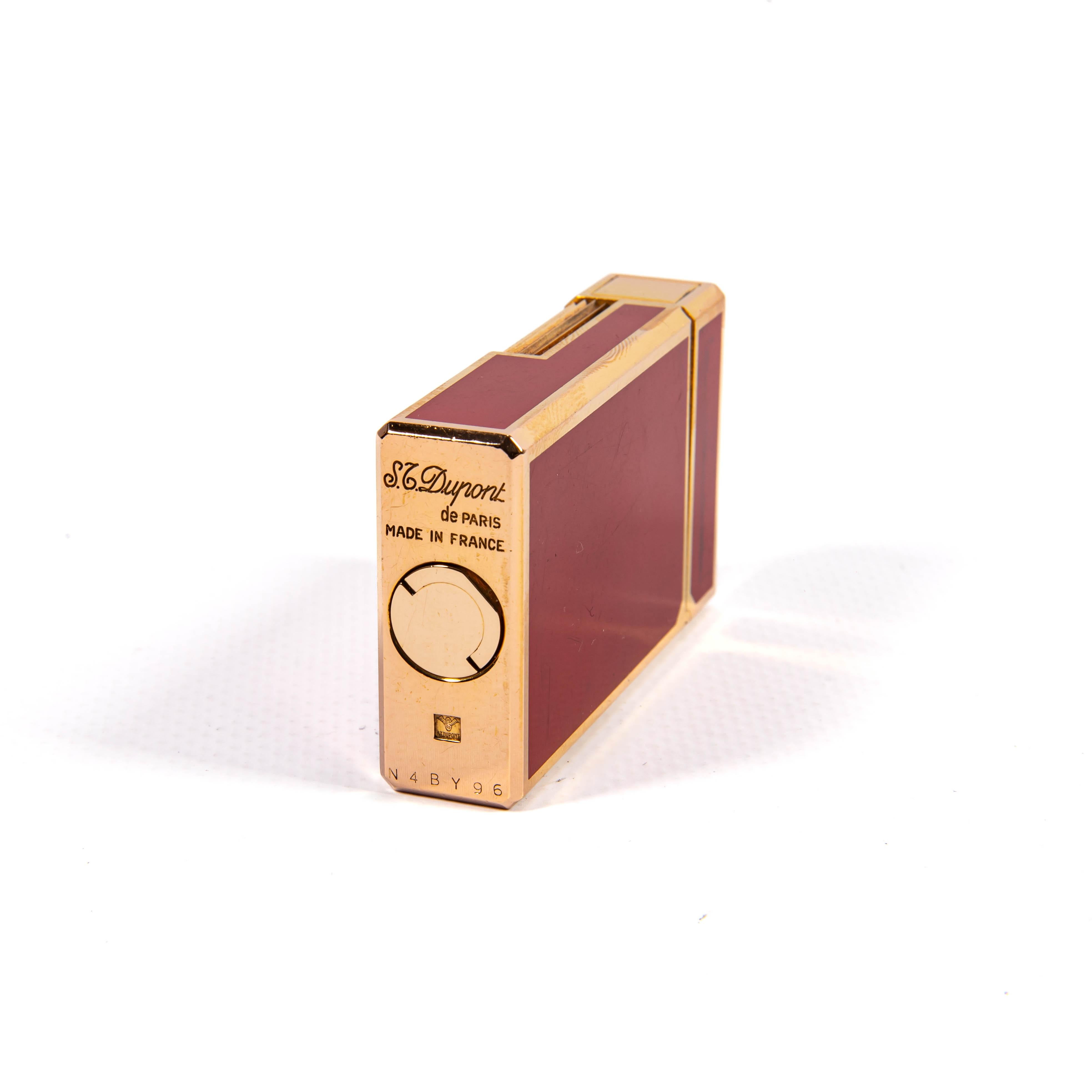 Vintage S.T. DUPONT Ligne 1 BR Regular Lighter Red Lacquered 1980s For Sale 5