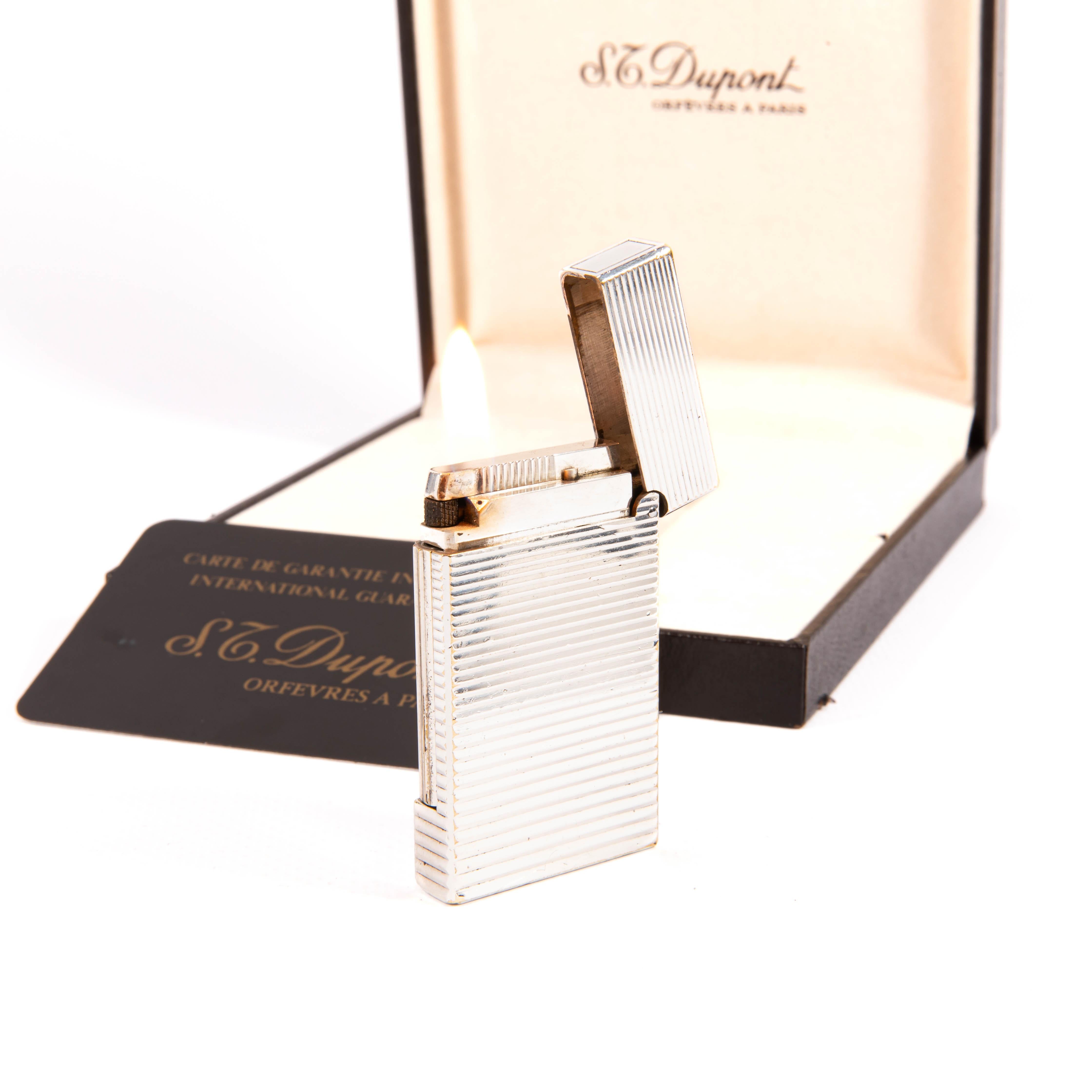 Vintage S&T. DUPONT Linea D Accendino placcato argento in scatola 1986 in vendita 4
