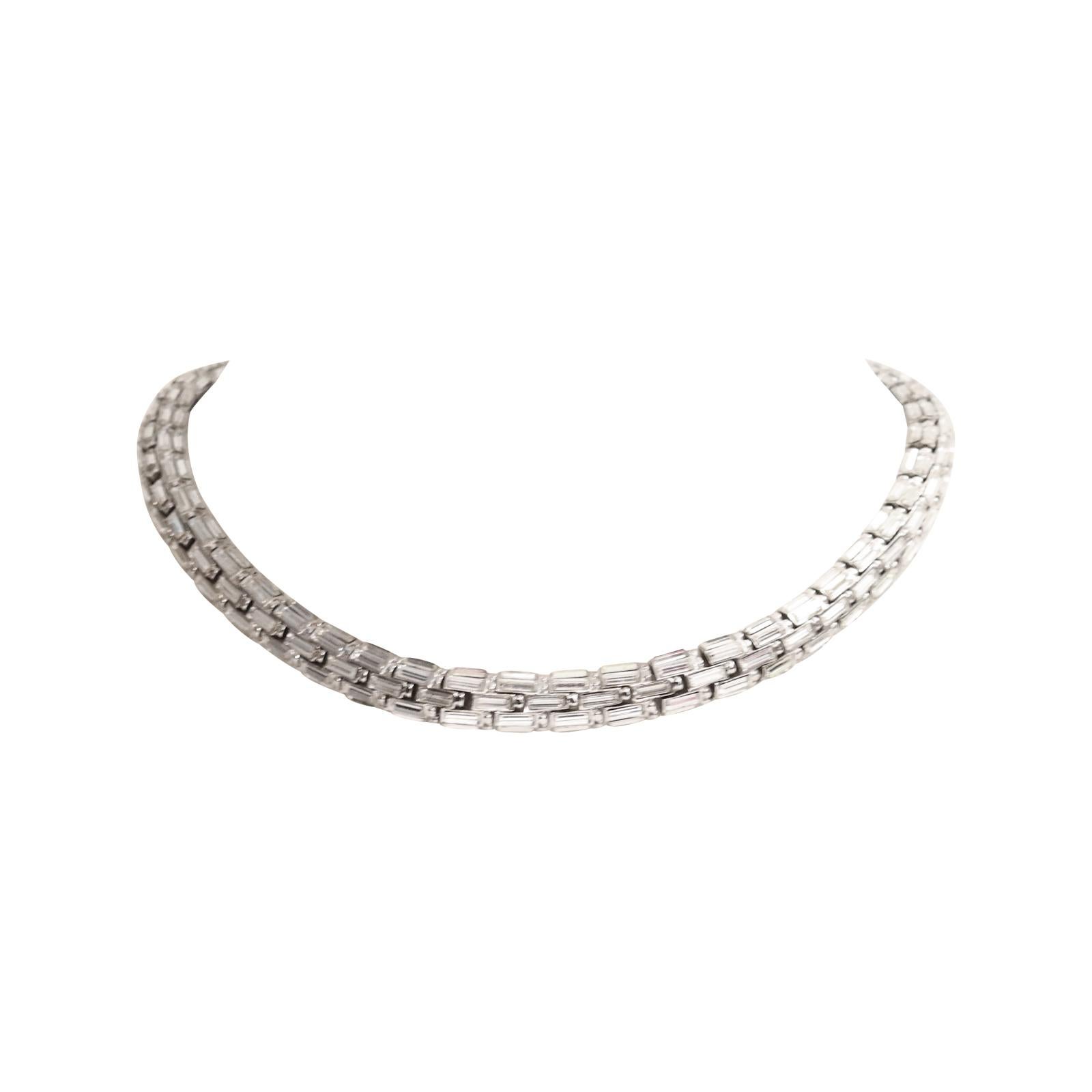 Vintage St John Crystal Collar Necklace, circa 1990s In Good Condition For Sale In New York, NY