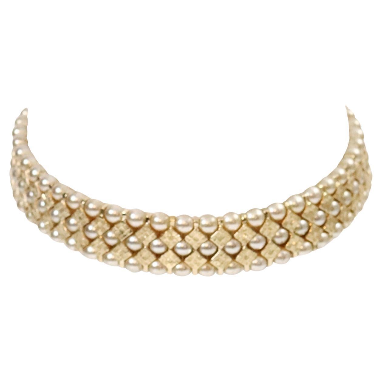 Vintage St John Gold Tone With Faux Pearls Choker circa 1990s For Sale 2