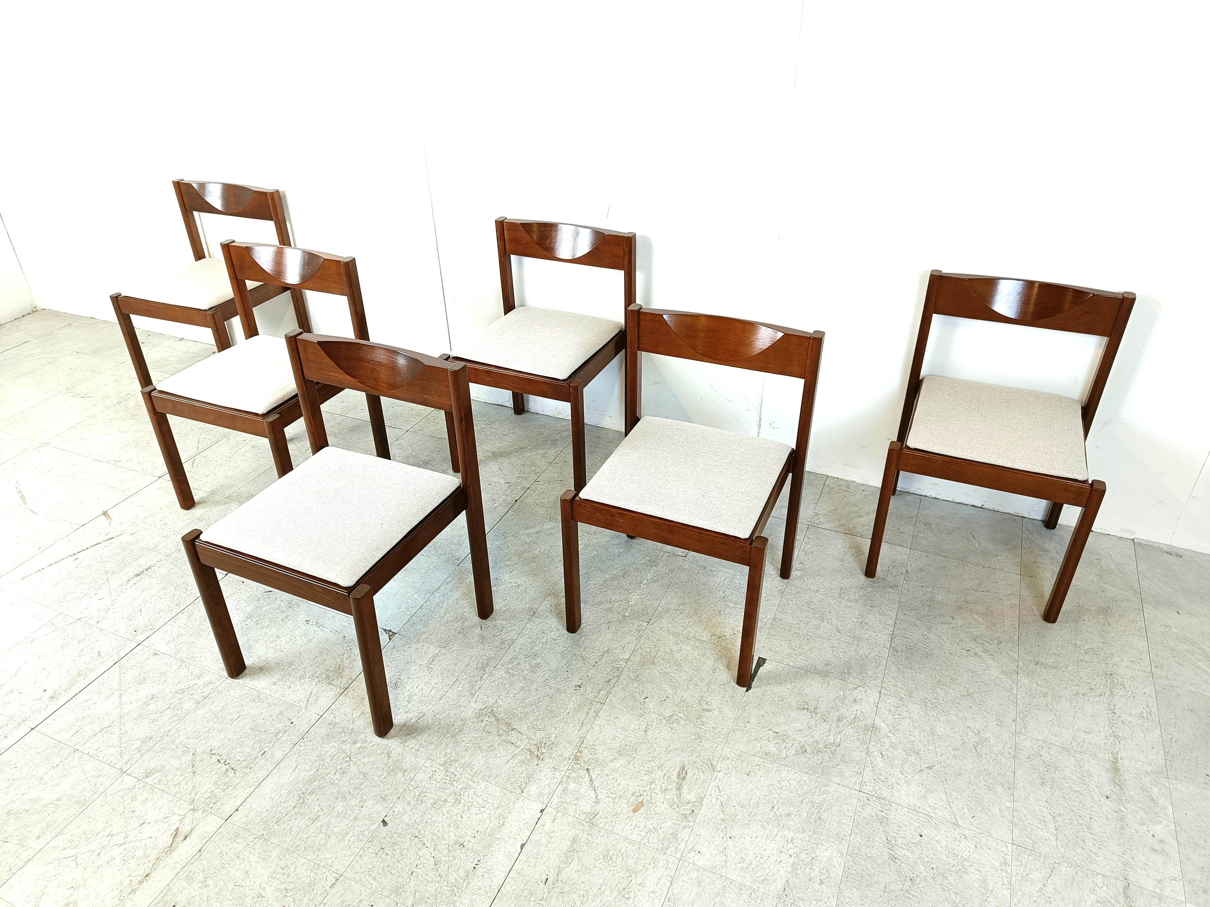 Vintage stackable dining chairs, set of 6 - 1970s In Good Condition For Sale In HEVERLEE, BE