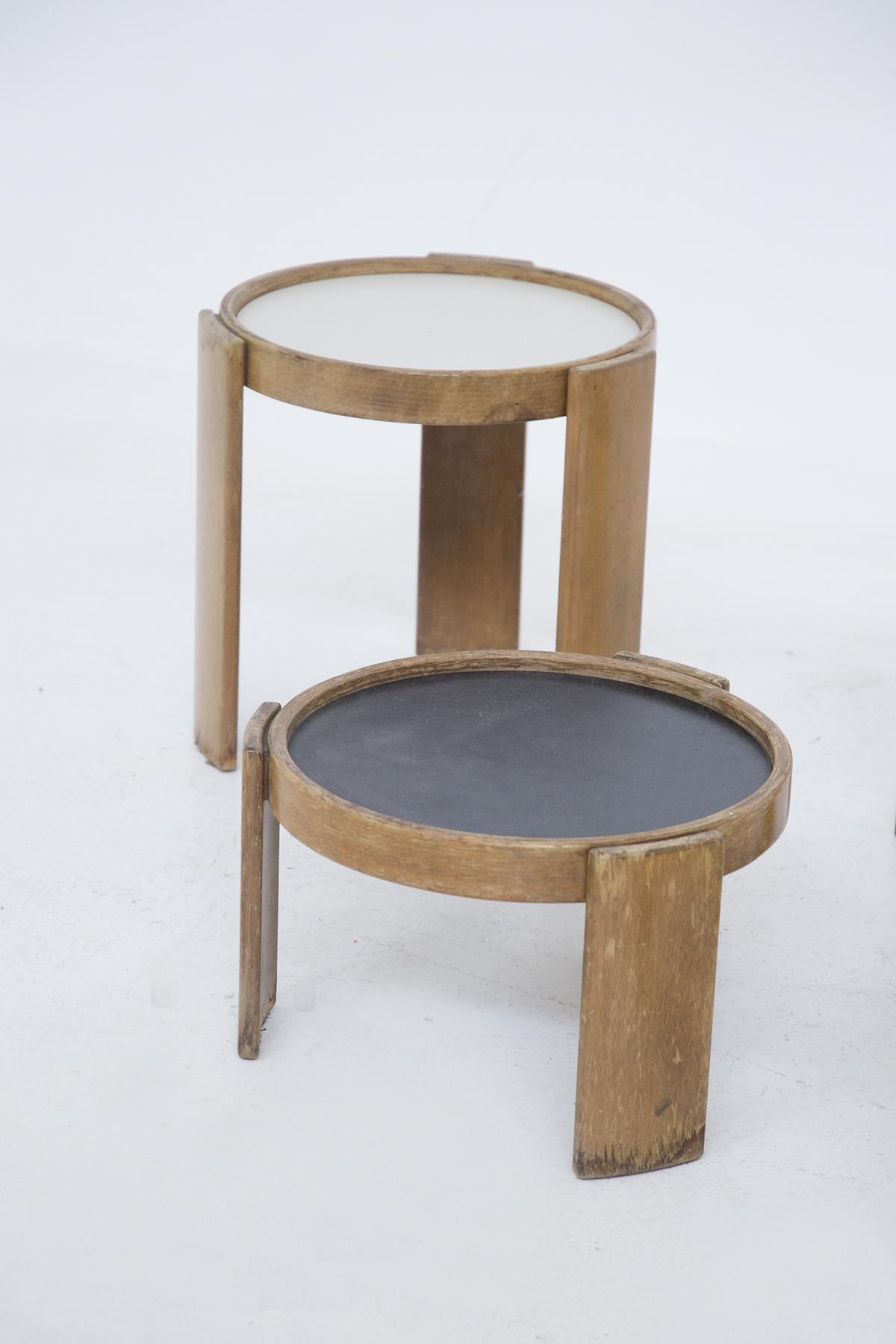 Mid-20th Century Vintage Stackable Side Tables by Gianfranco Frattini for Cassina, Original Label