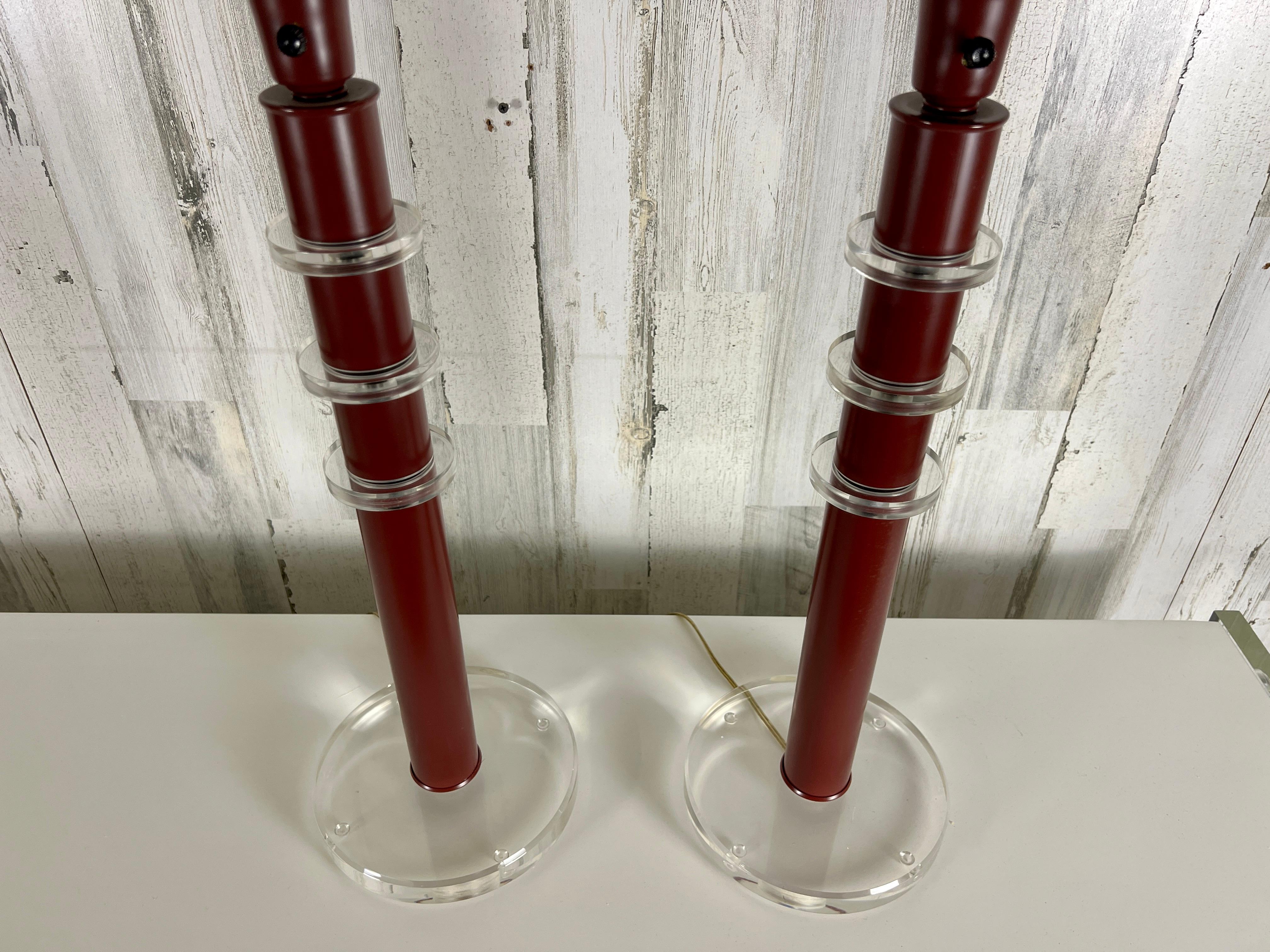 Vintage Stacked Lucite Lamps In Good Condition For Sale In Denton, TX