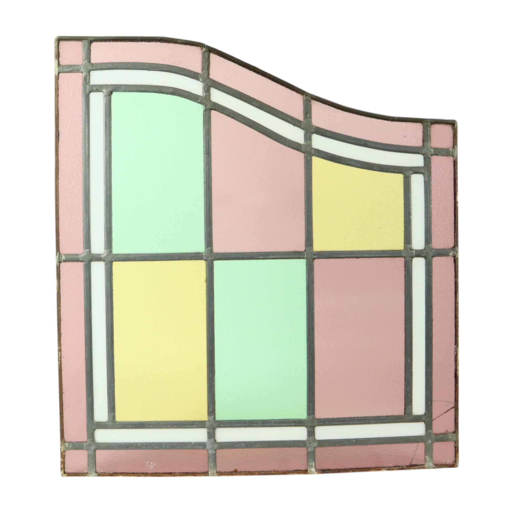 Vintage Stained Glass Window Stained Glass Set of 2 Classic Style 92x50cm In Good Condition In Poperinge, BE