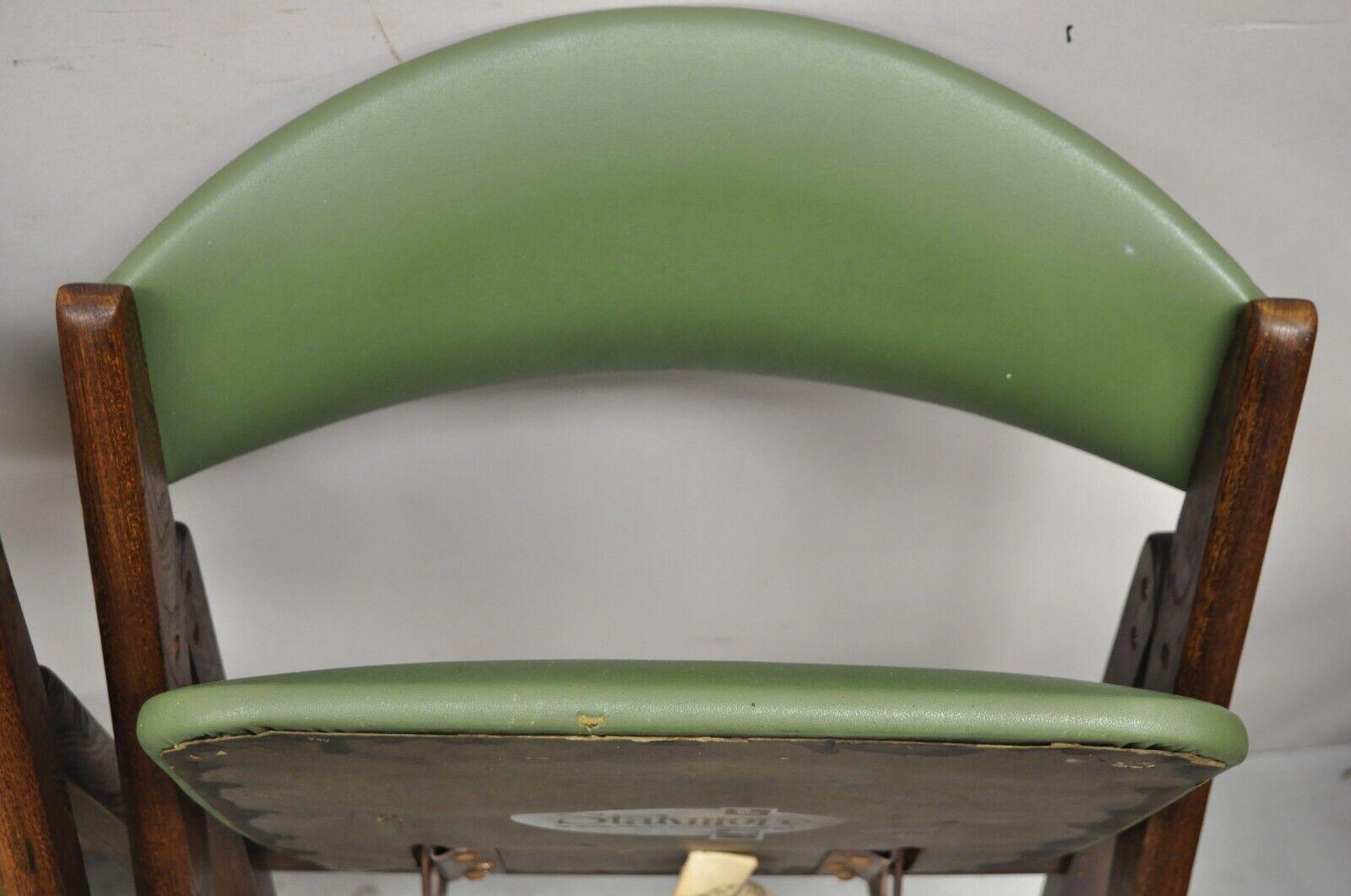 Vintage Stakmore Green Mid-Century Modern Folding Game Chairs - Set of 4 In Good Condition In Philadelphia, PA