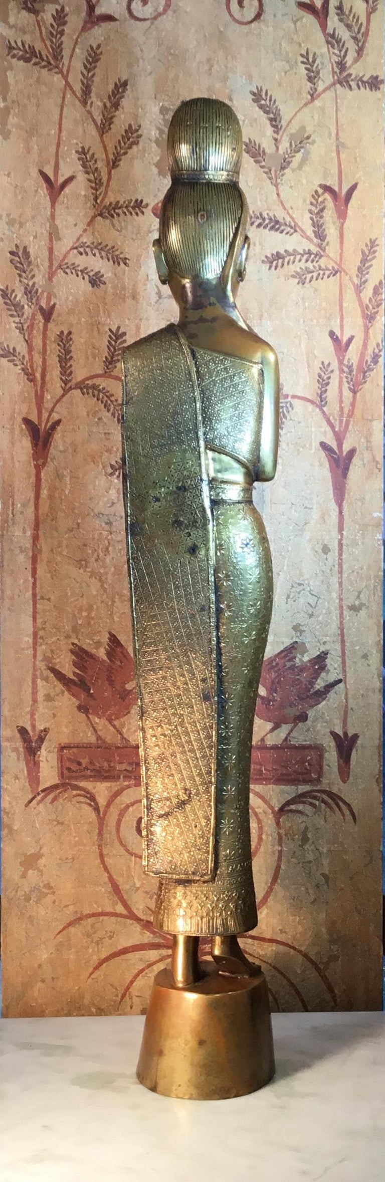 Vintage Standing Bronze Beauty Statue For Sale at 1stDibs