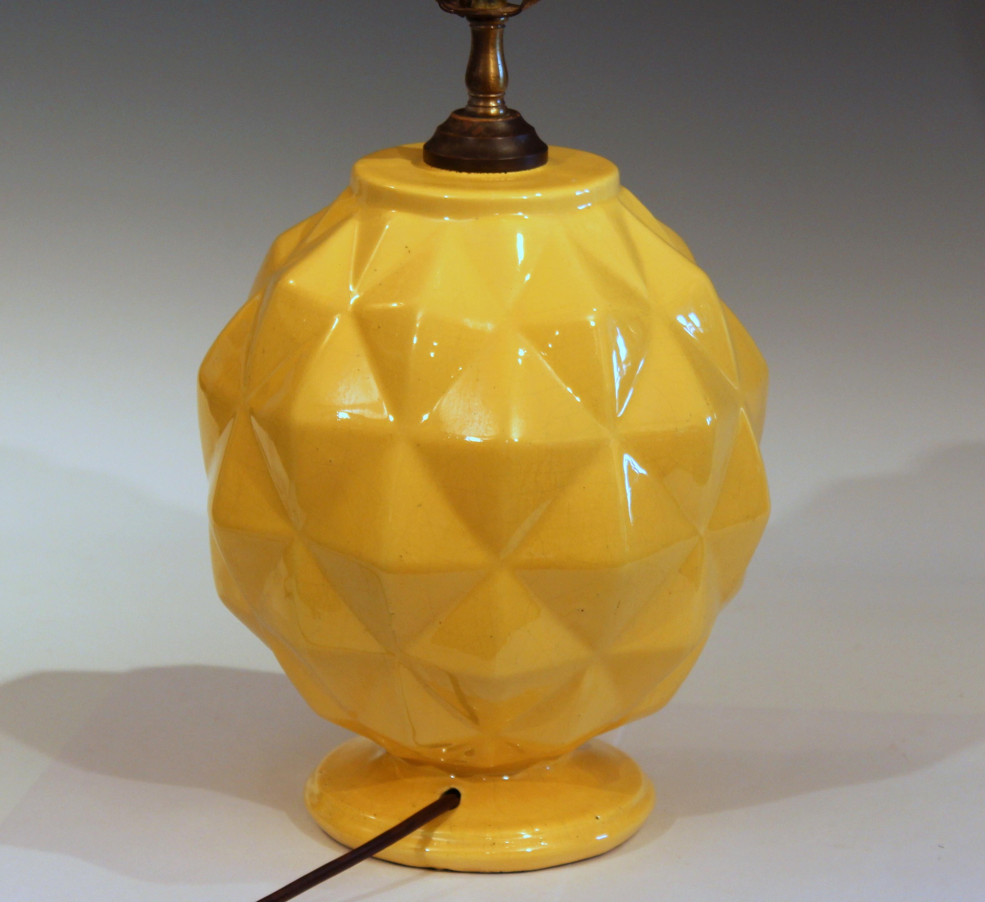 Vintage Stangl Art Deco Pottery Geodesic Dome Sphere Globe Yellow Vase Lamp In Good Condition In Wilton, CT