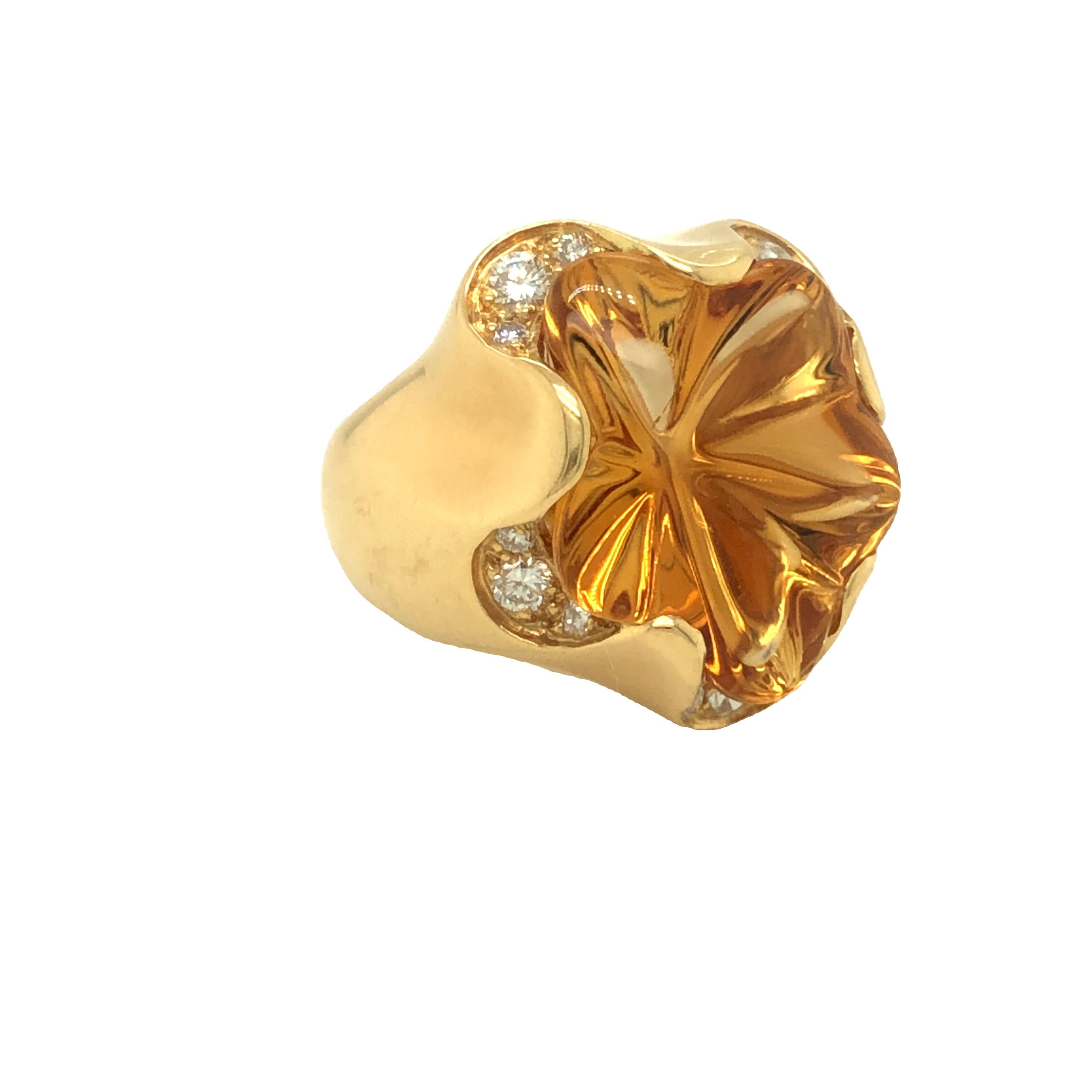 Artisan Vintage Star Citrine and Diamond Ring 18k yellow Gold For Sale
