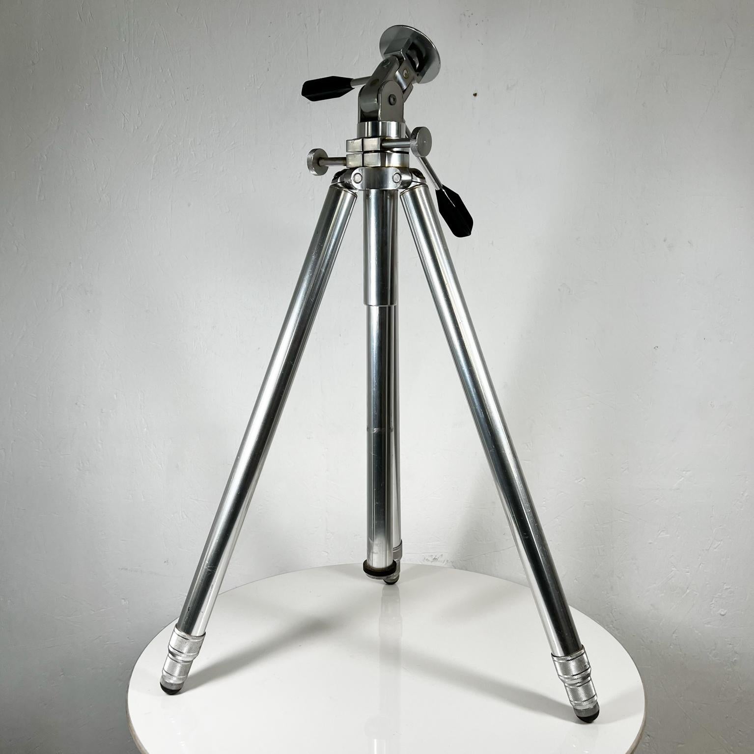 Vintage Star D Mfg Inc NY Professional Aluminum TRIPOD 5