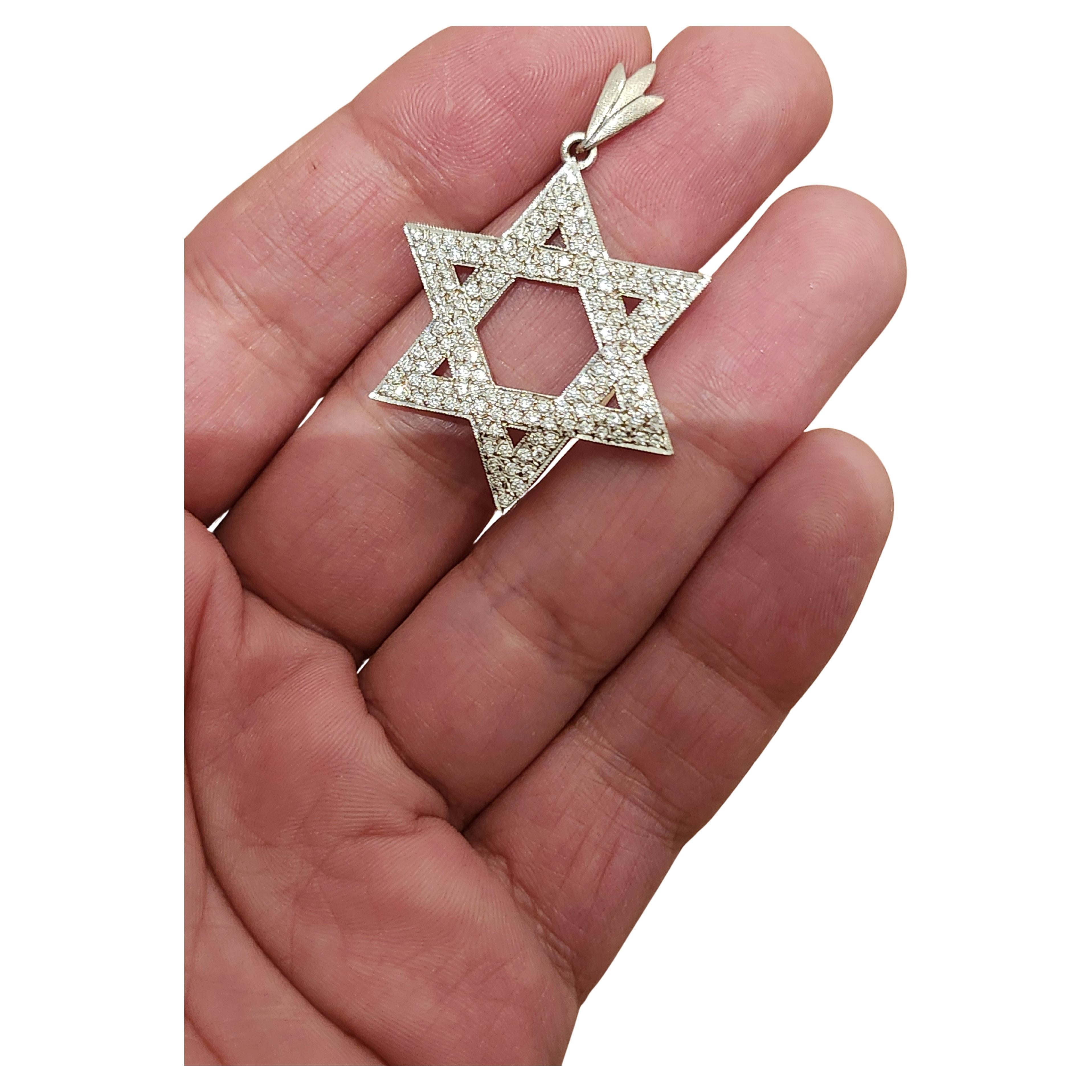Colgante vintage ruso de oro blanco de 14 quilates estrella de david de gran tamaño fabricado en la ciudad de moscú en la década de 1950 con un peso estimado de diamante talla antigua de 1,5 quilates excelente destello longitud del colgante 4,5 cm y